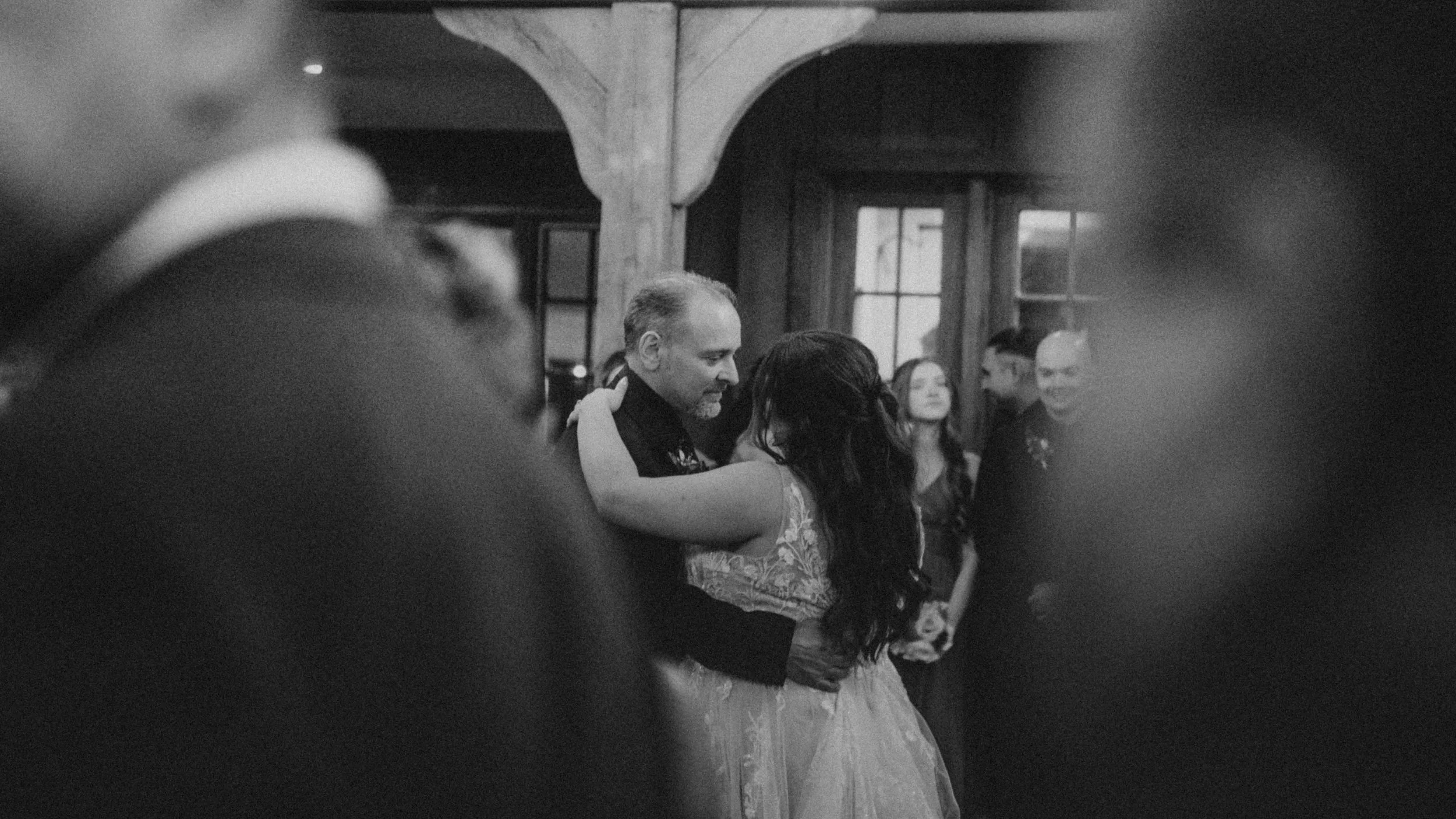 waterloo-village-wedding-parents-dance-1.jpg