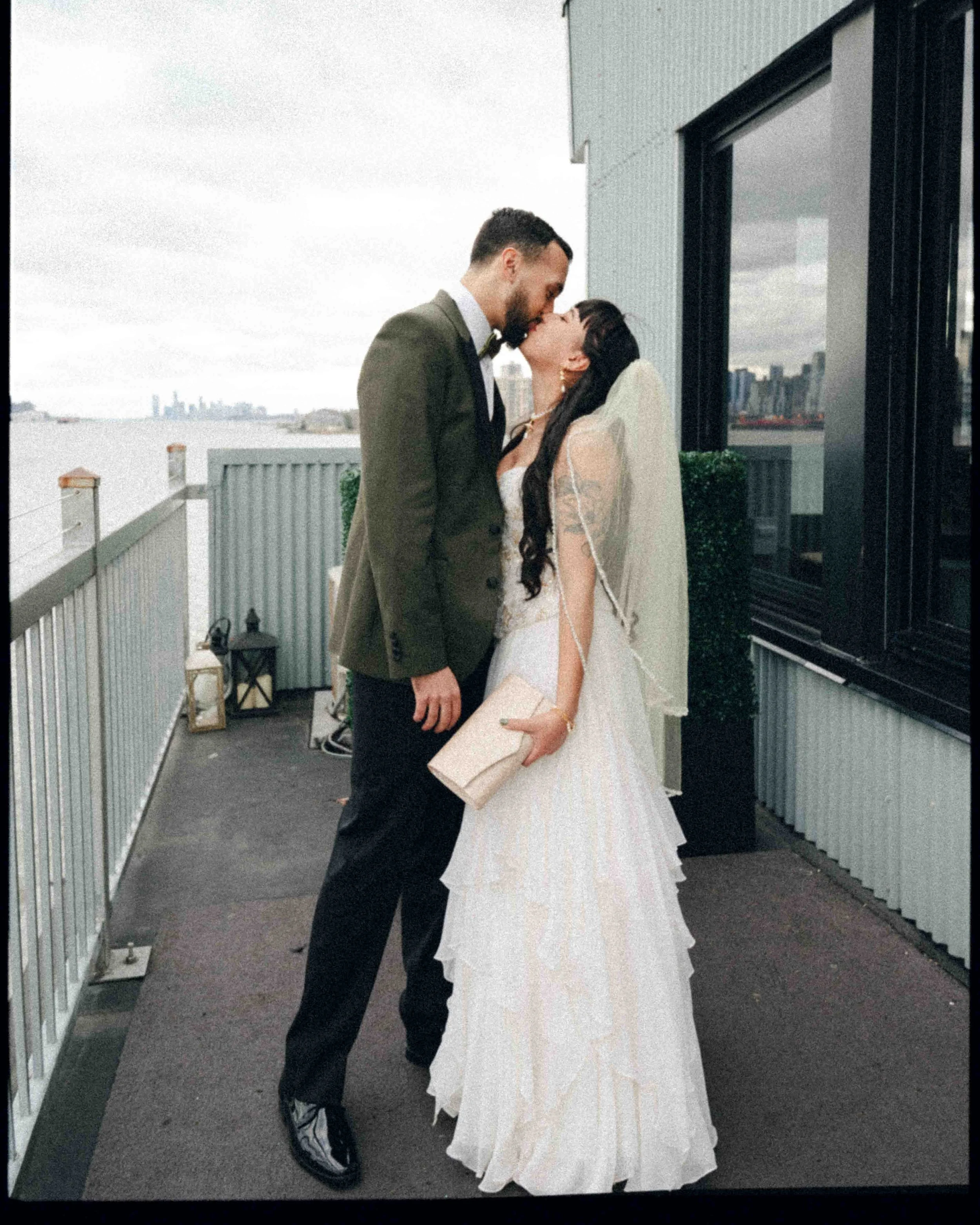 acqua-catering-events-wedding-bride-groom-portraits-6.jpg