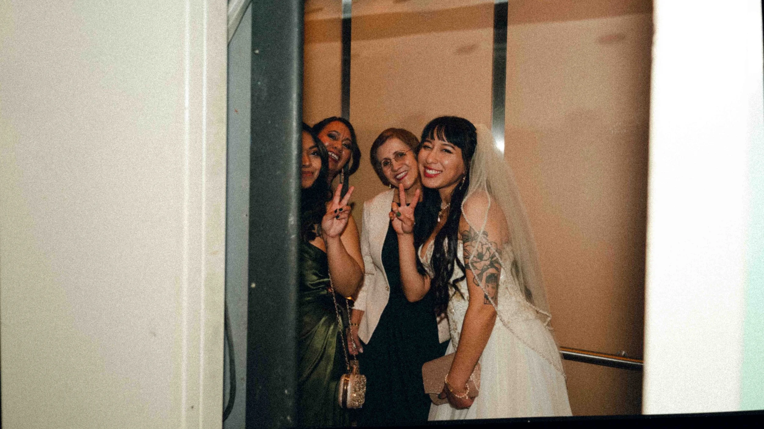 acqua-catering-events-wedding-candids-1.jpg