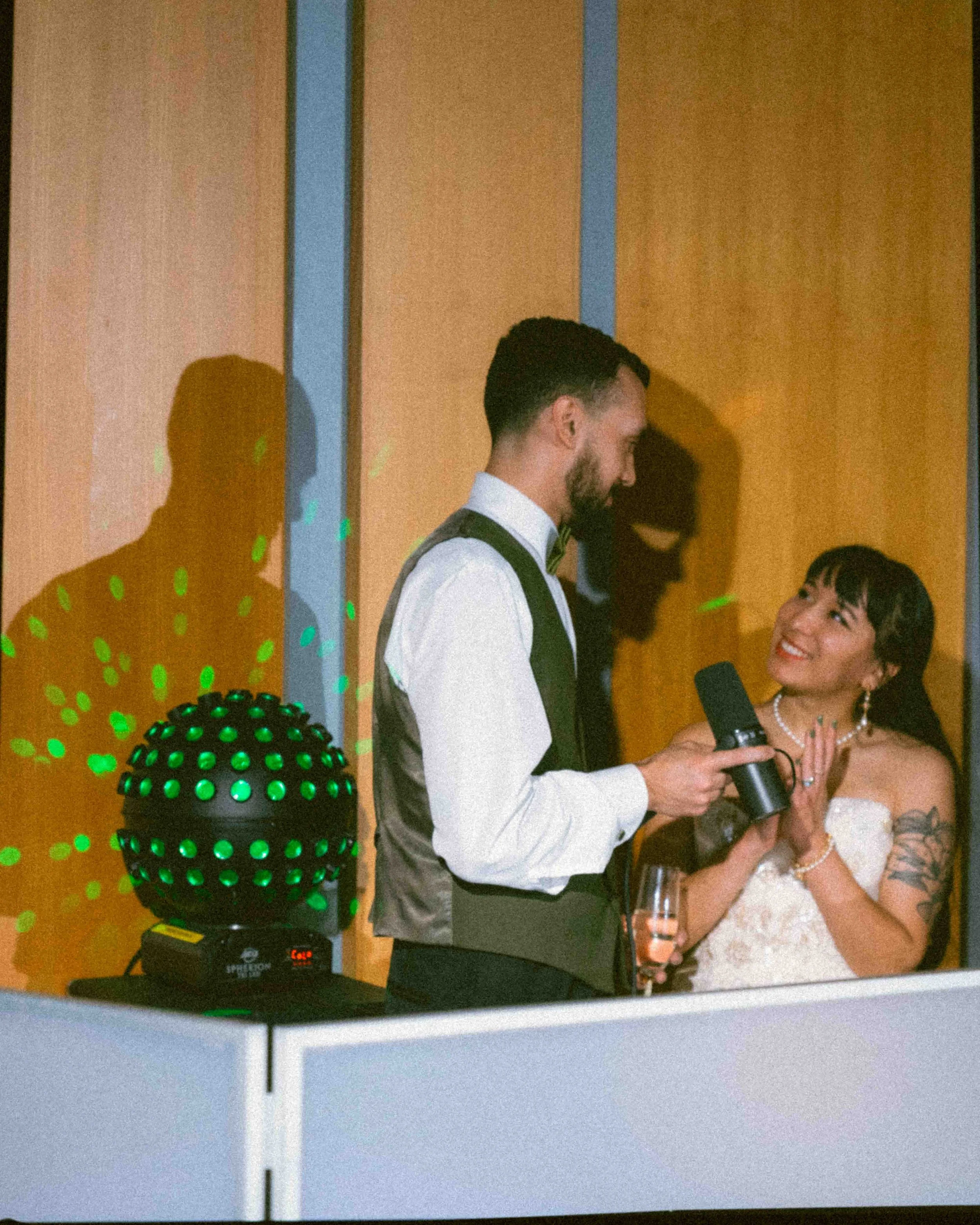 acqua-catering-events-wedding-candids-7.jpg