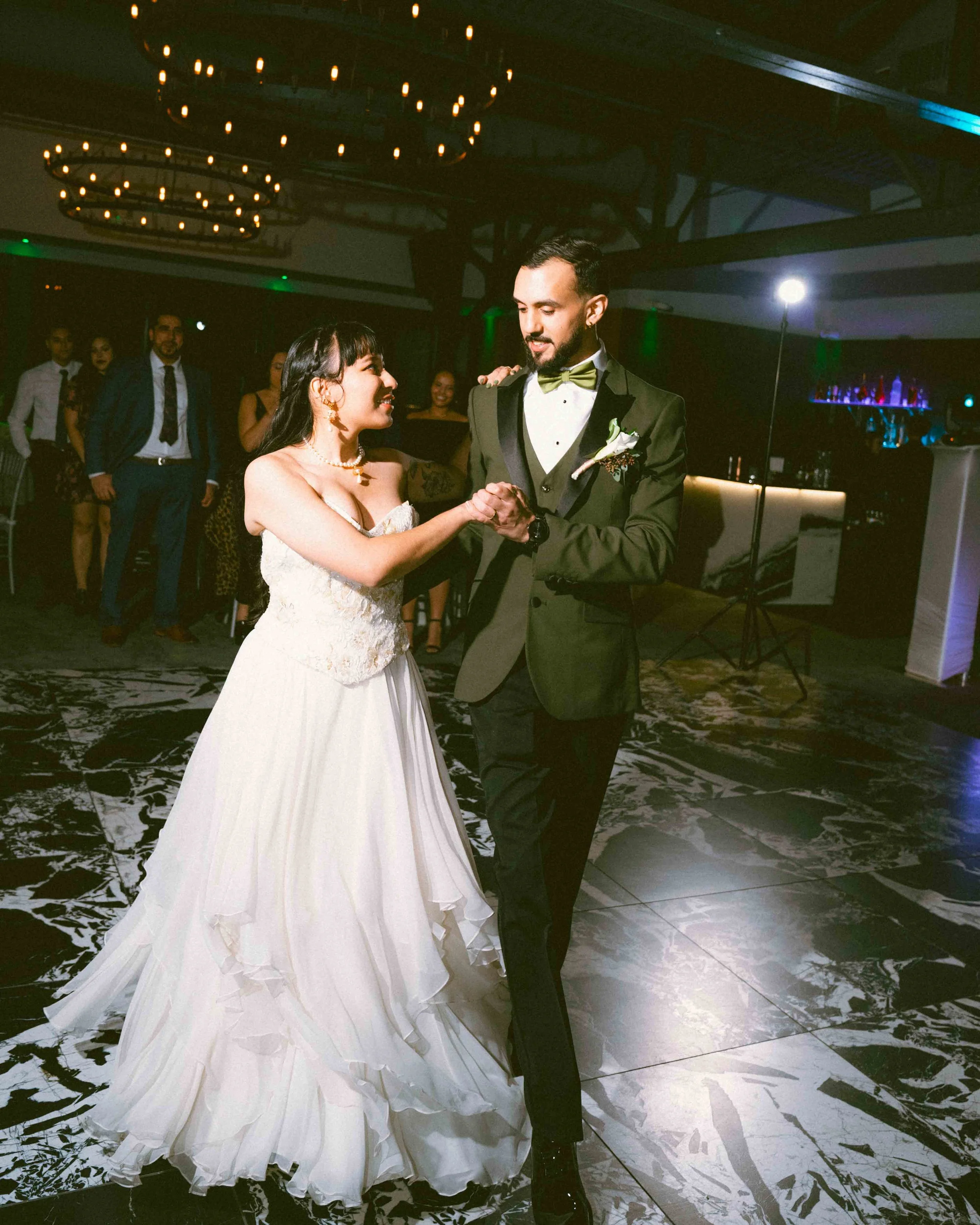 acqua-catering-events-wedding-first-dance-3.jpg