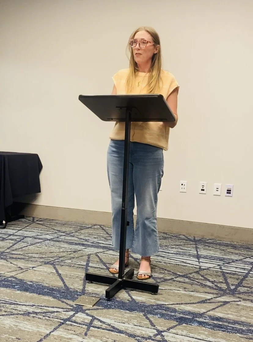 poetry reading kelly.jpg