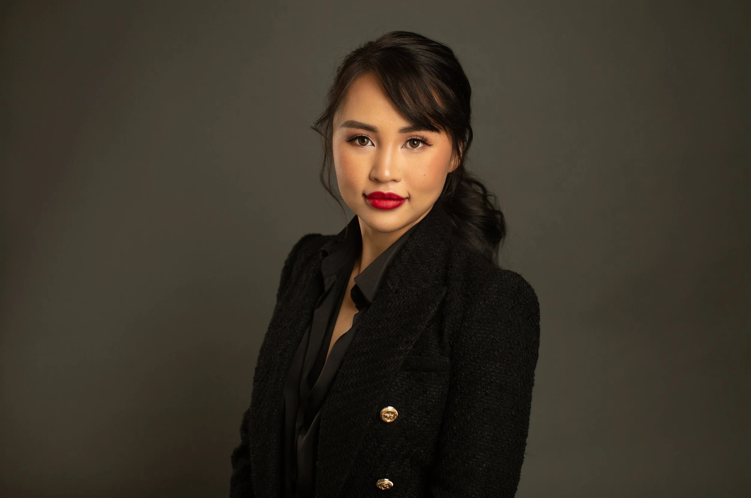 Julie Kim brow artist, cosmetologist, PMU permanent makeup, laser hair removal