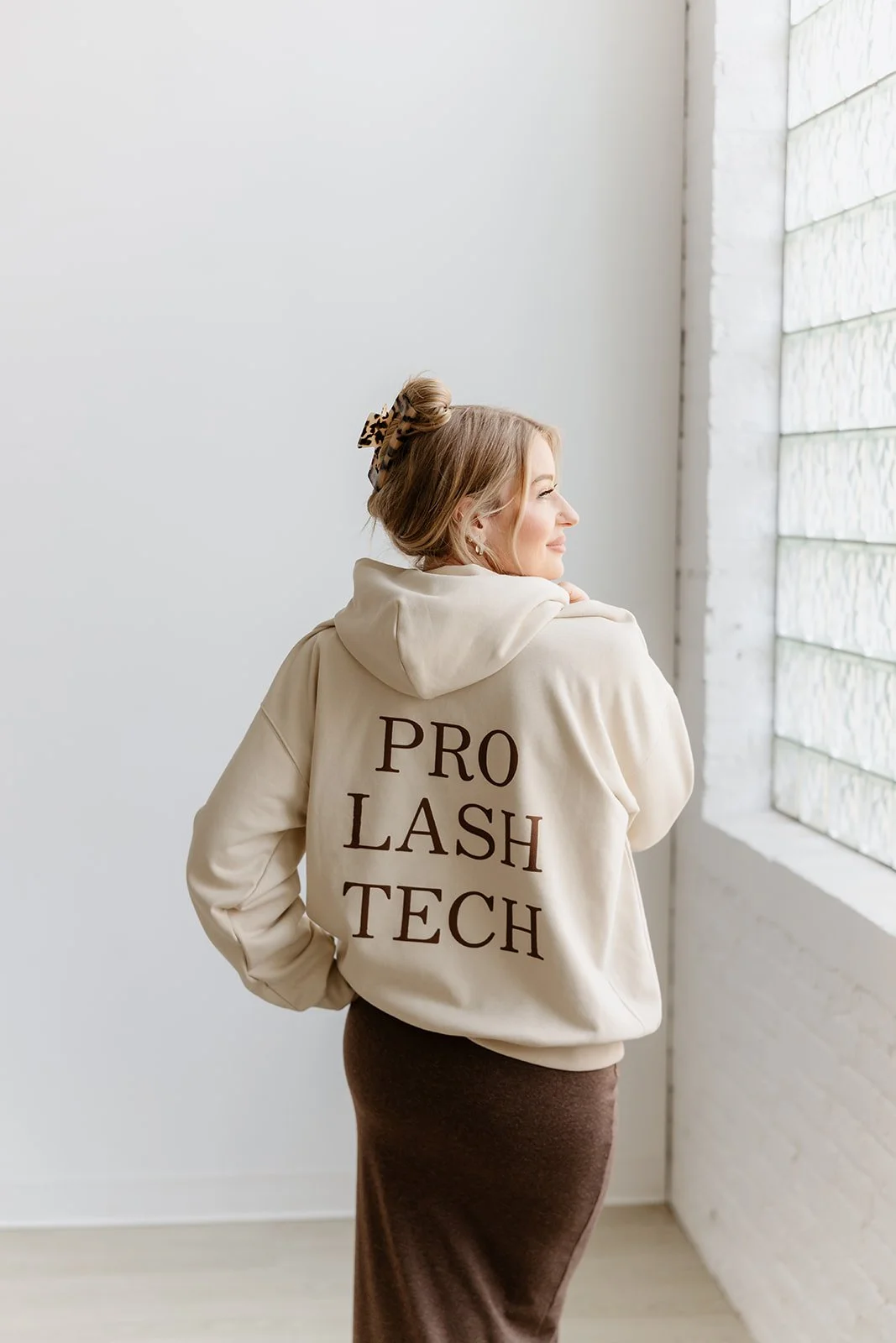 pro lash tech me hoodie1.JPG