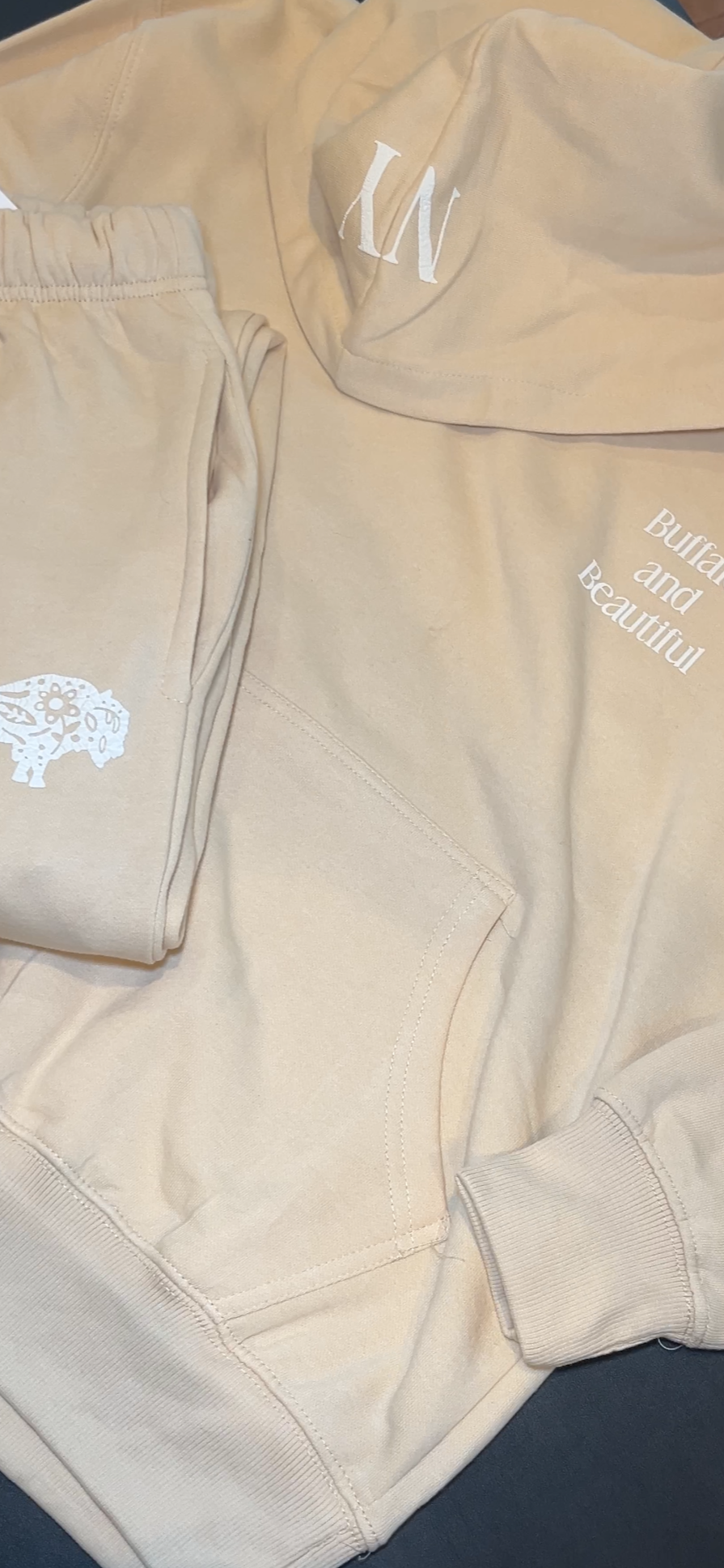 Buffalo and Beautiful Sweat Set