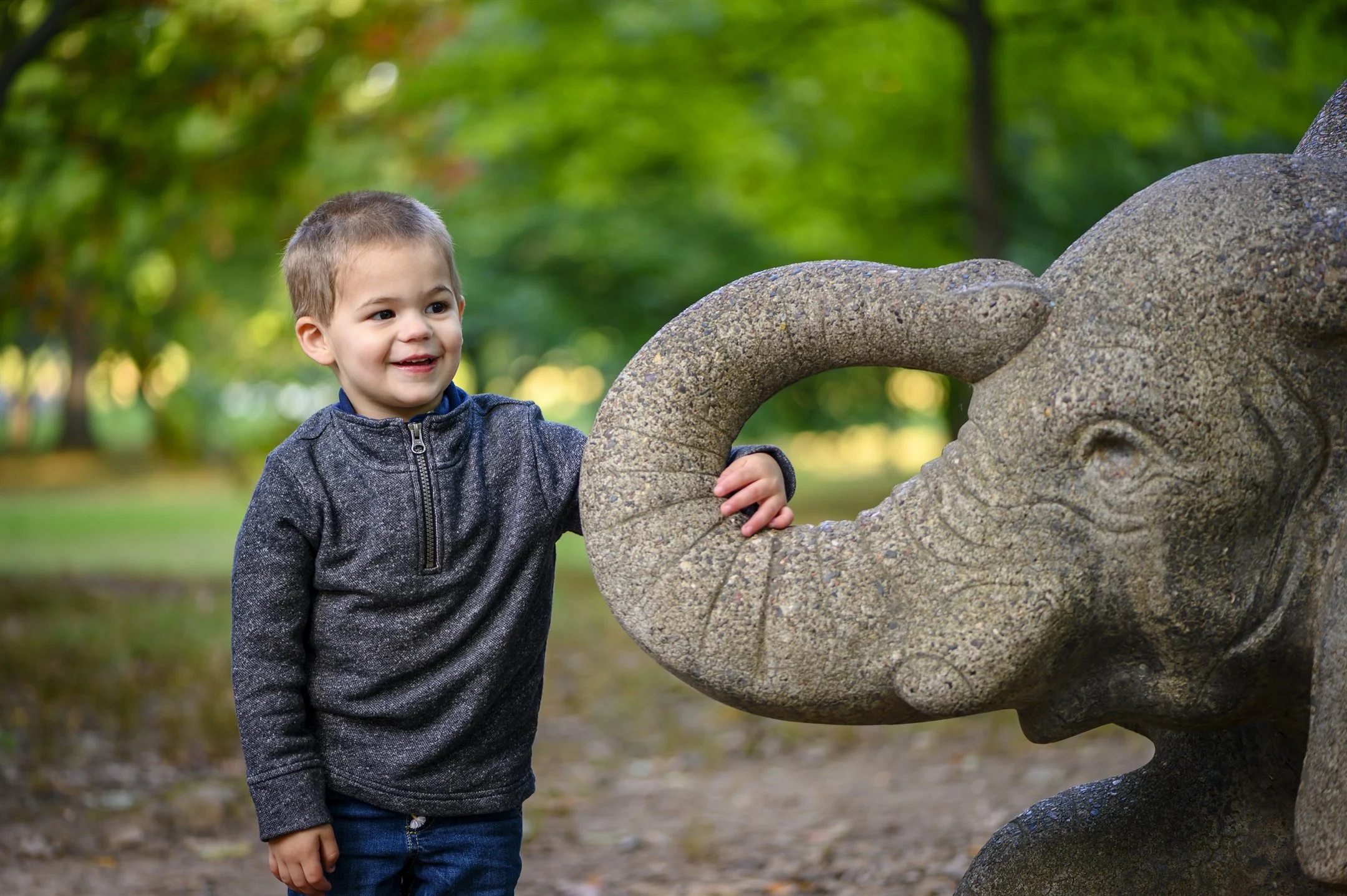 A BOY AND HIS ELEPHANT 2_2160_1437.jpg