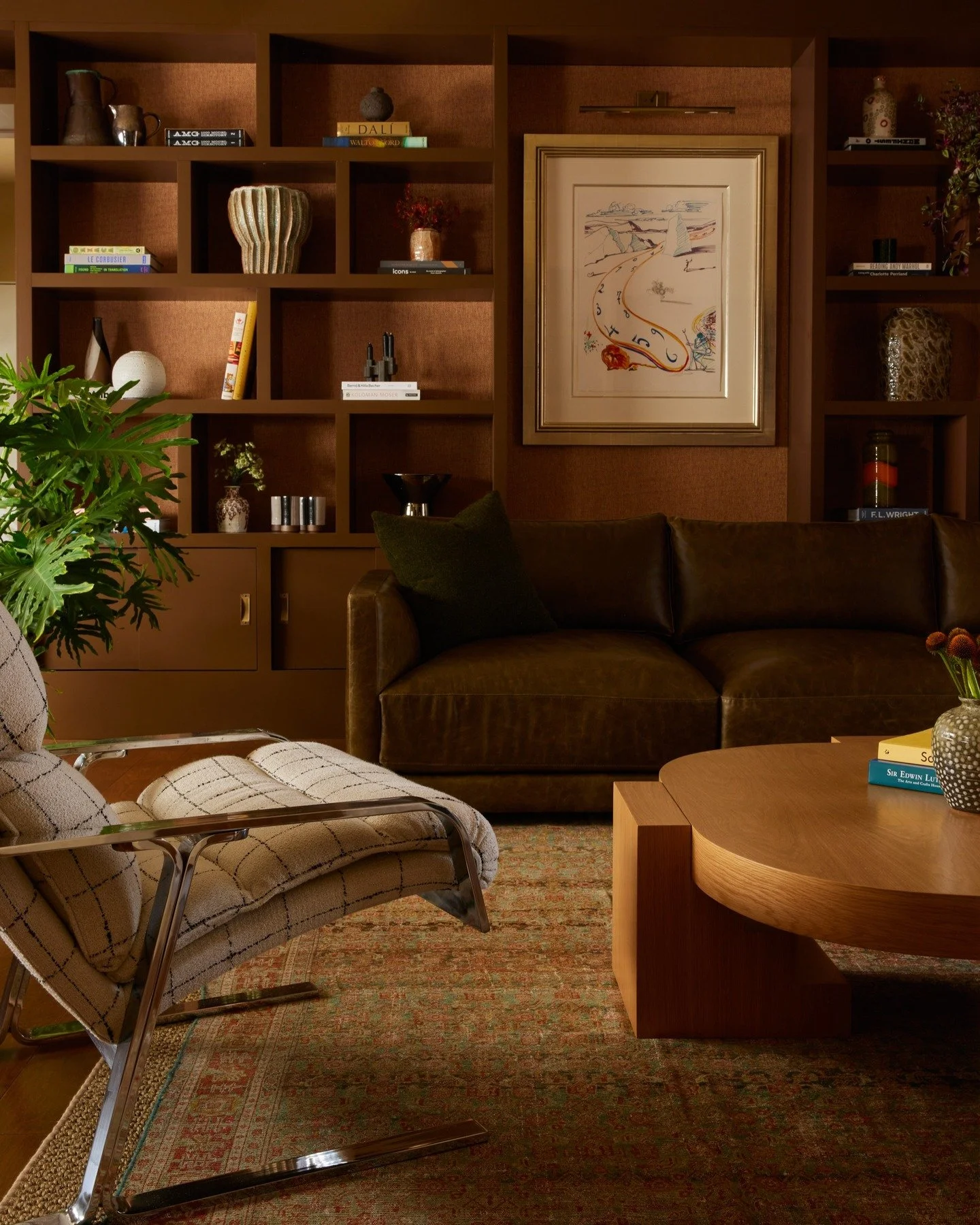 RUE LA LA: What a treat to see our very own Block Table in the latest issue of @ruemagazine. A big thank you to @patrickm.design of @counsel.design for using this piece in such a beautiful project. Run, don't walk, to a newsstand near you and pick up