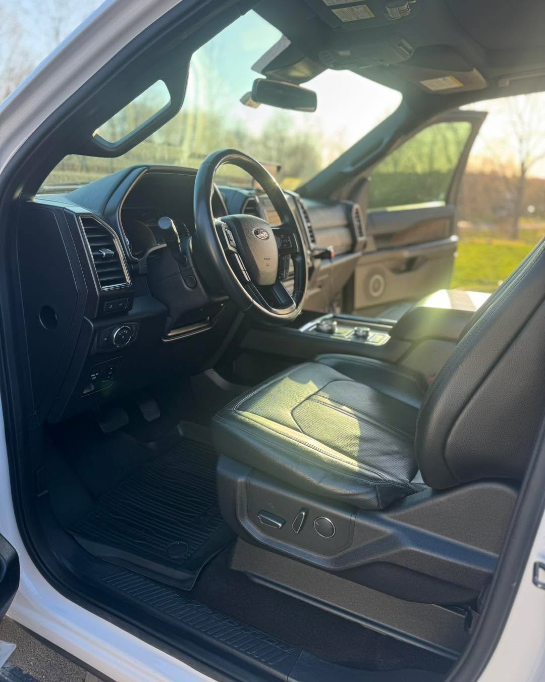 This Ford Expedition got a much needed interior restoration detail that included a deep cleaning, leather conditioning and dressing on the plastic surfaces
•
•
•
•
•
•
📍Professional Mobile Detailing serving Massachus
