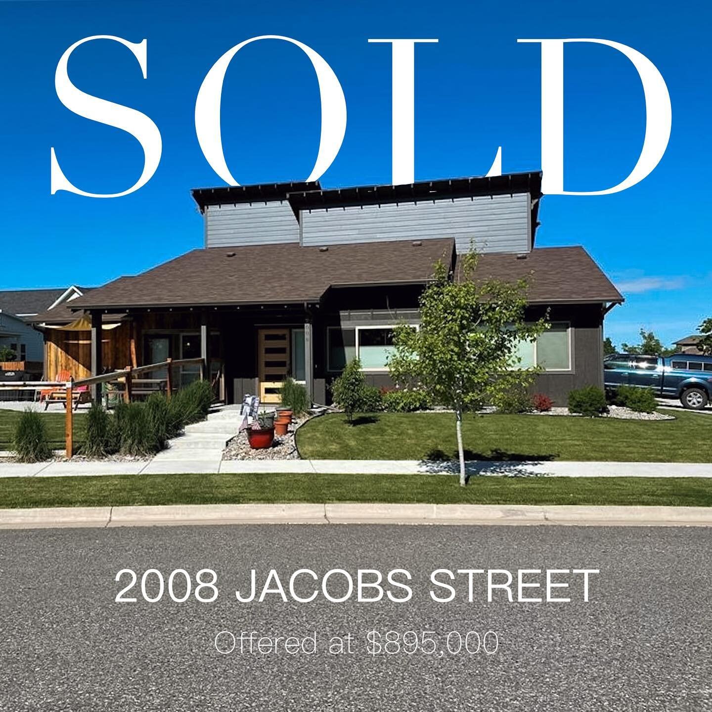 JUST SOLD | A contemporary Bozeman house in the Southbridge subdivision to an amazing buyer!

#bhhs #bozemanhomes #bozemanchamberofcommerce #bozemanmontana