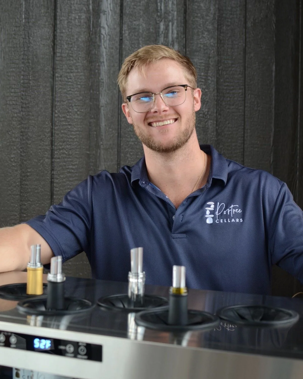 Enjoy some delicious 100% Texas wines at Portree Cellars. 

Drink Texas Wine!

#portreecellars #drinktexaswine #drinktexastexas #hyetexas #AskForTexasWine #realtexaswine #texaswine #winelover #texashillcountrywine