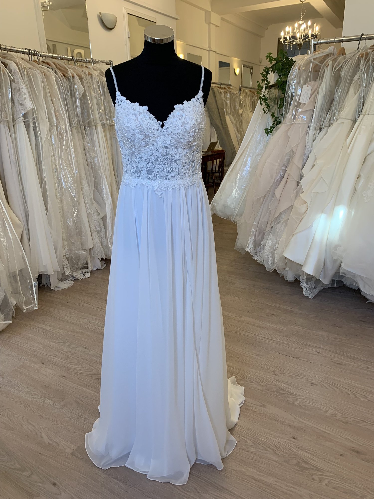 Stella York 7086 NEW SAMPLE Size 12 — Bliss Studio Edinburgh