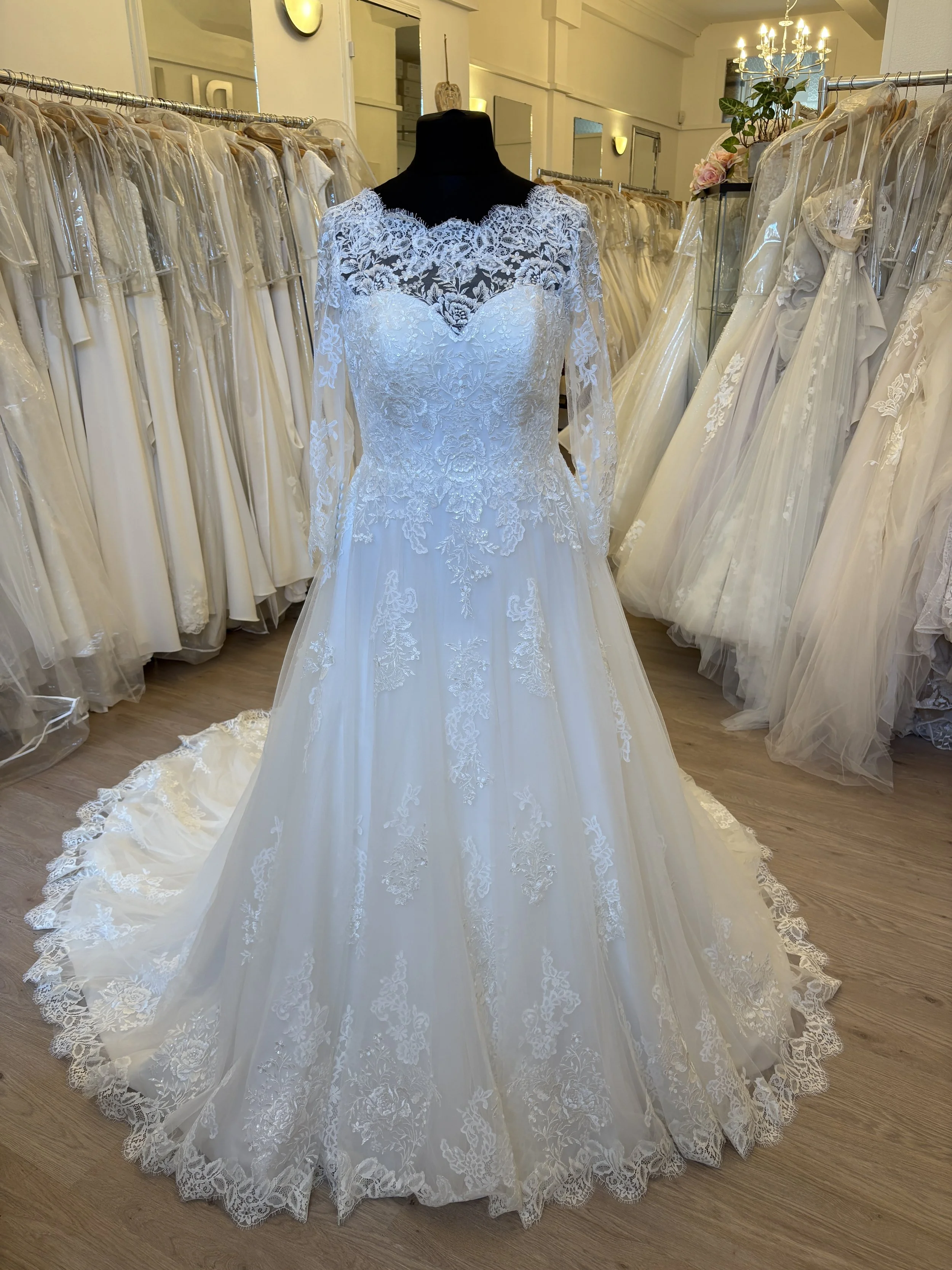 Anna Sorrano "Camelia" Size 16