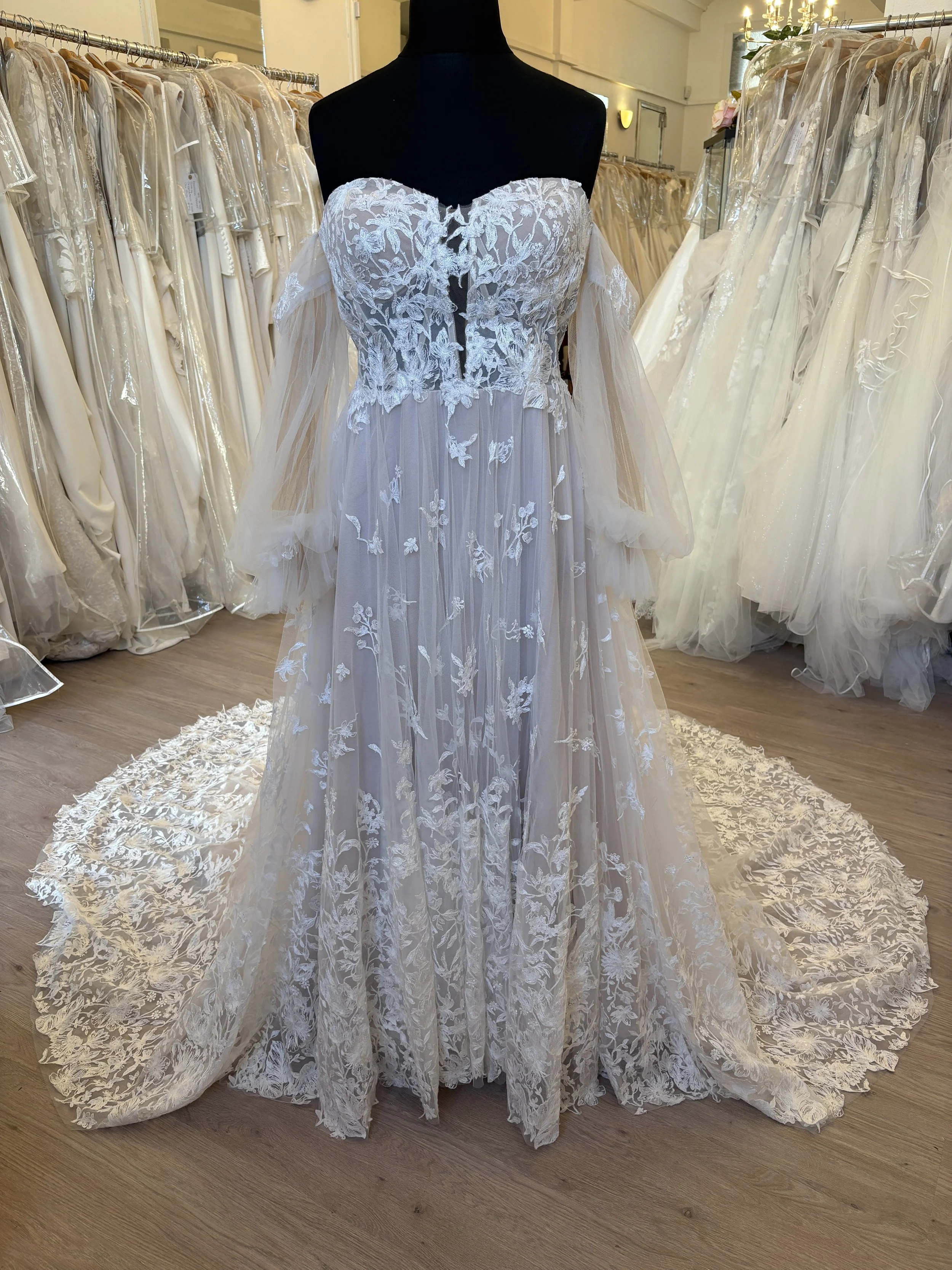 Madi Lane ML24127 Size 16