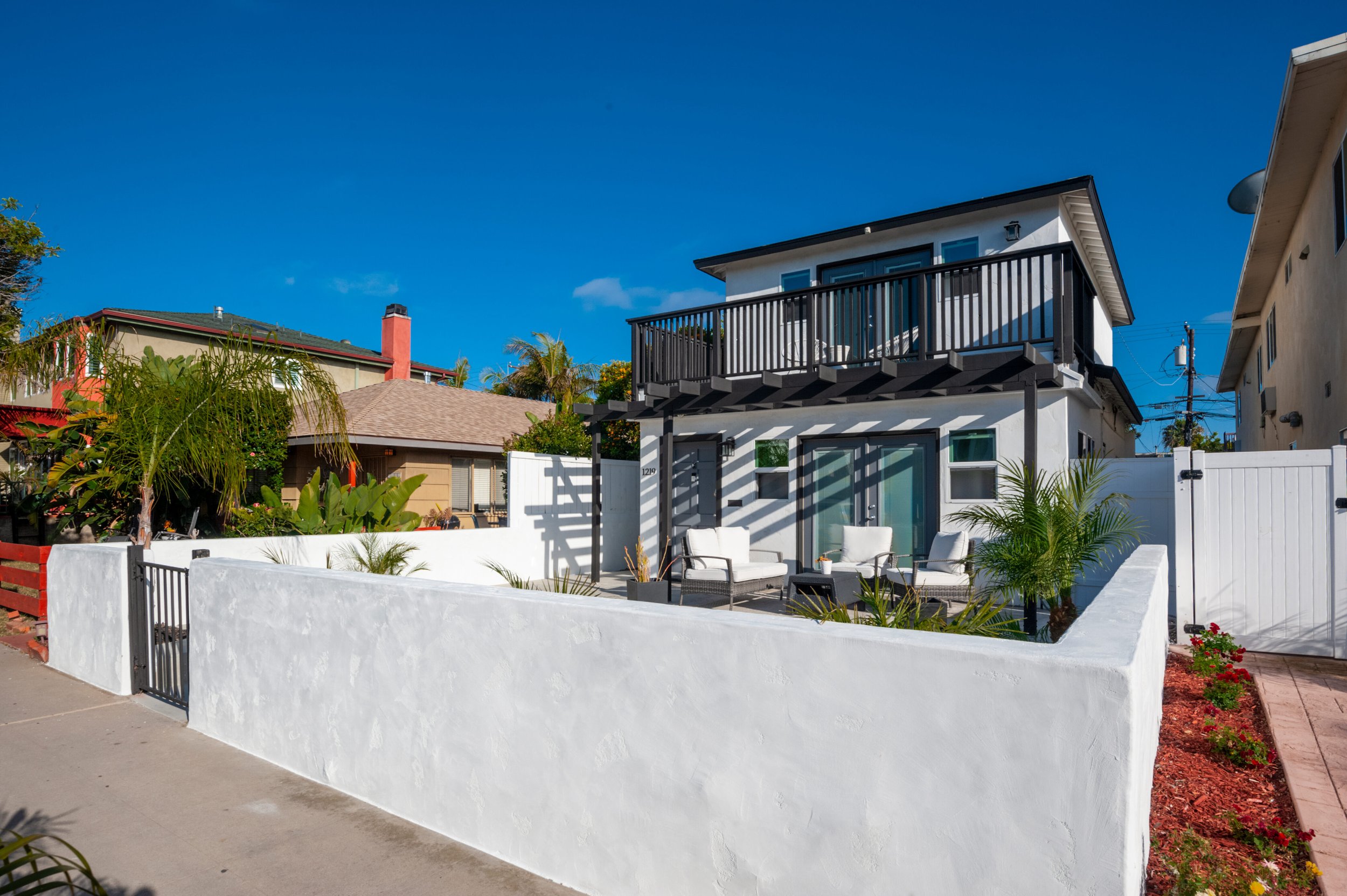 1217-19 Oliver Avenue, Pacific Beach  I  $2,255,000