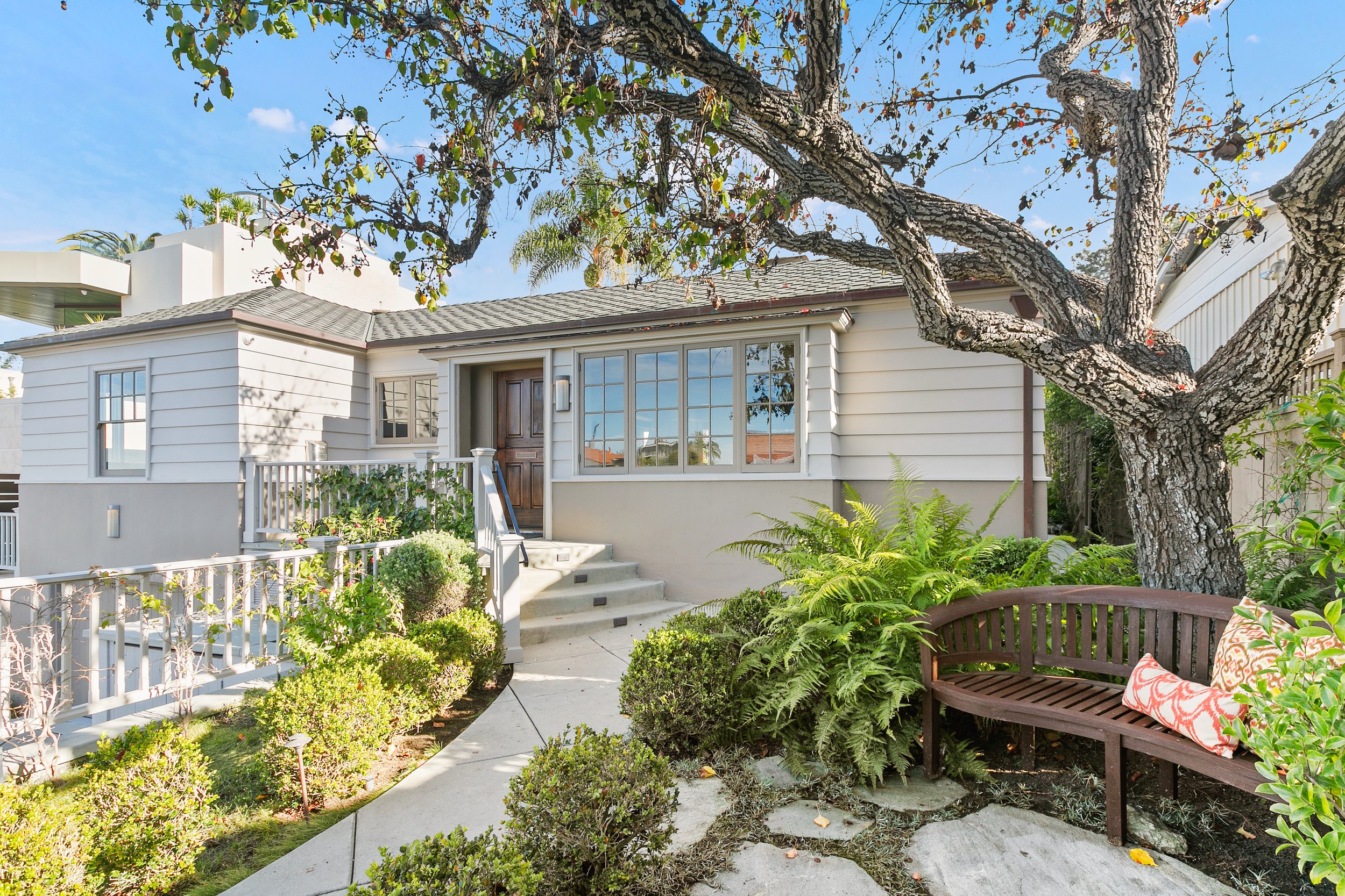 1247 Silverado Street, La Jolla  I  $3,450,000