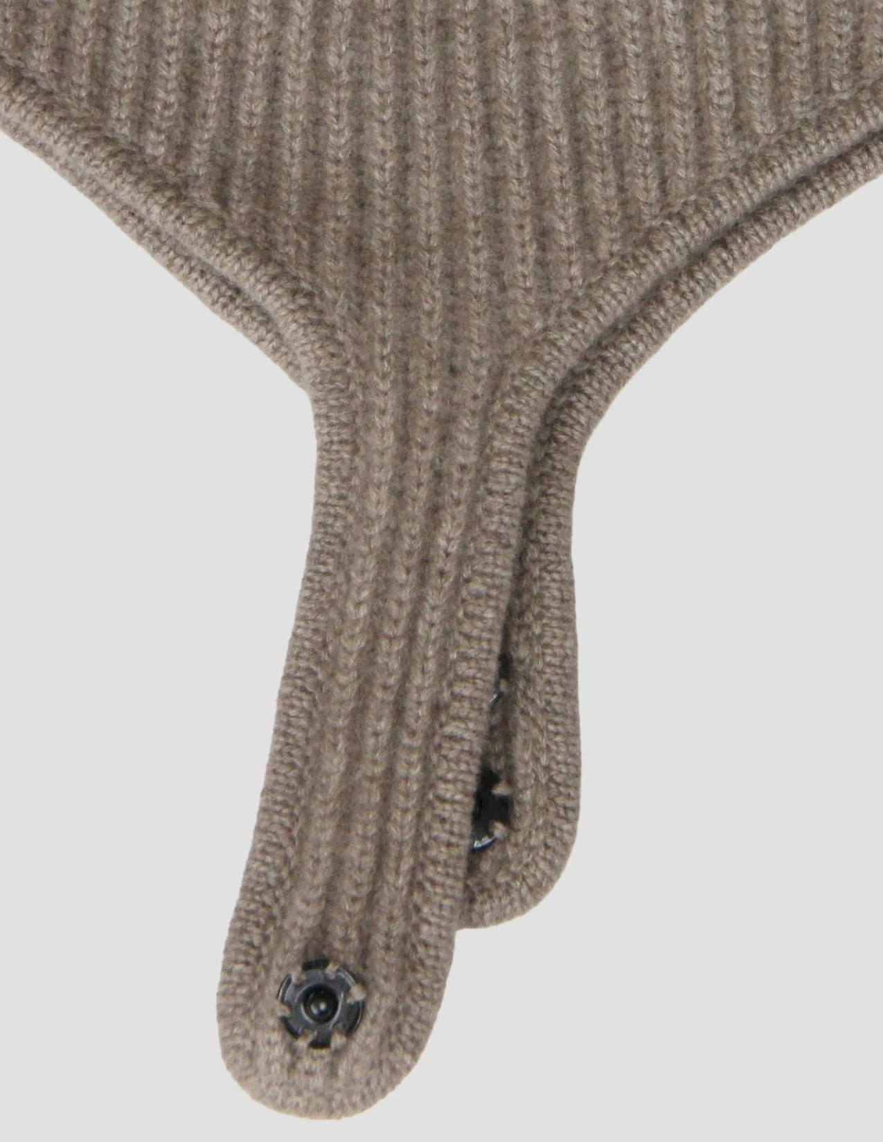 hand of origin ho berlin pure mongolian cashmere earflap cap