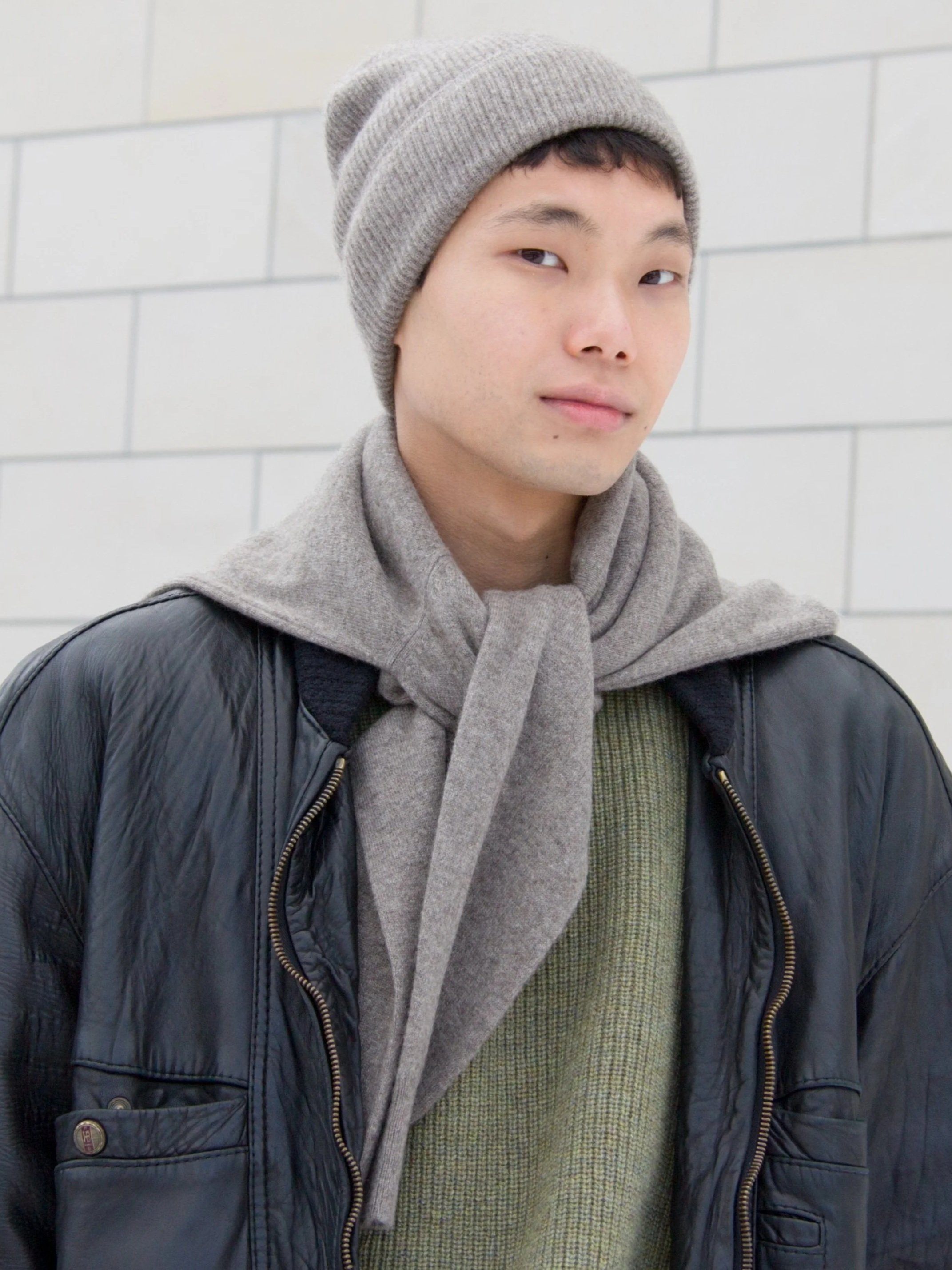 yak-wool-beanie-fine-yak-grey.jpg