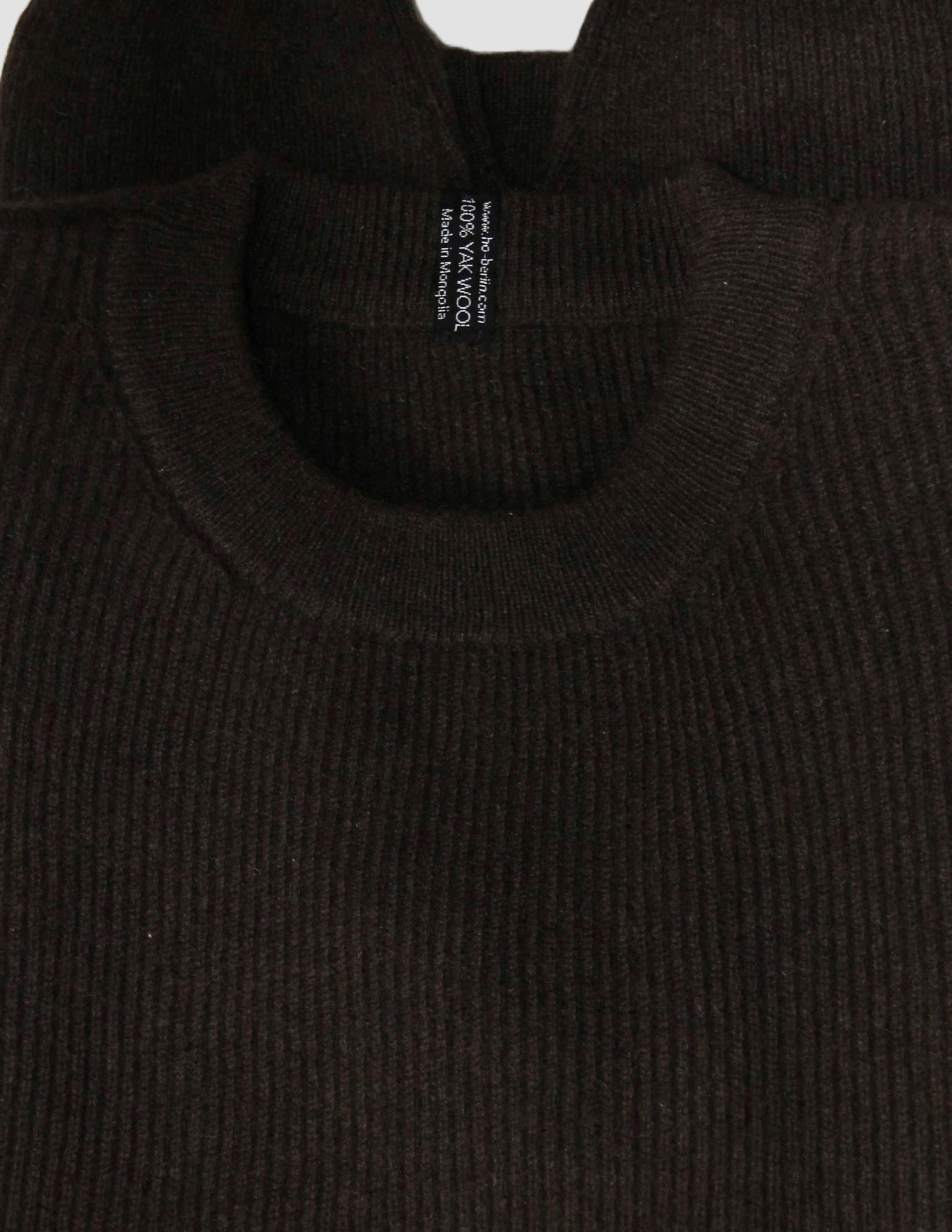 HOBerlin Hand of Origin Mongolian YakWool Boxy Pullover