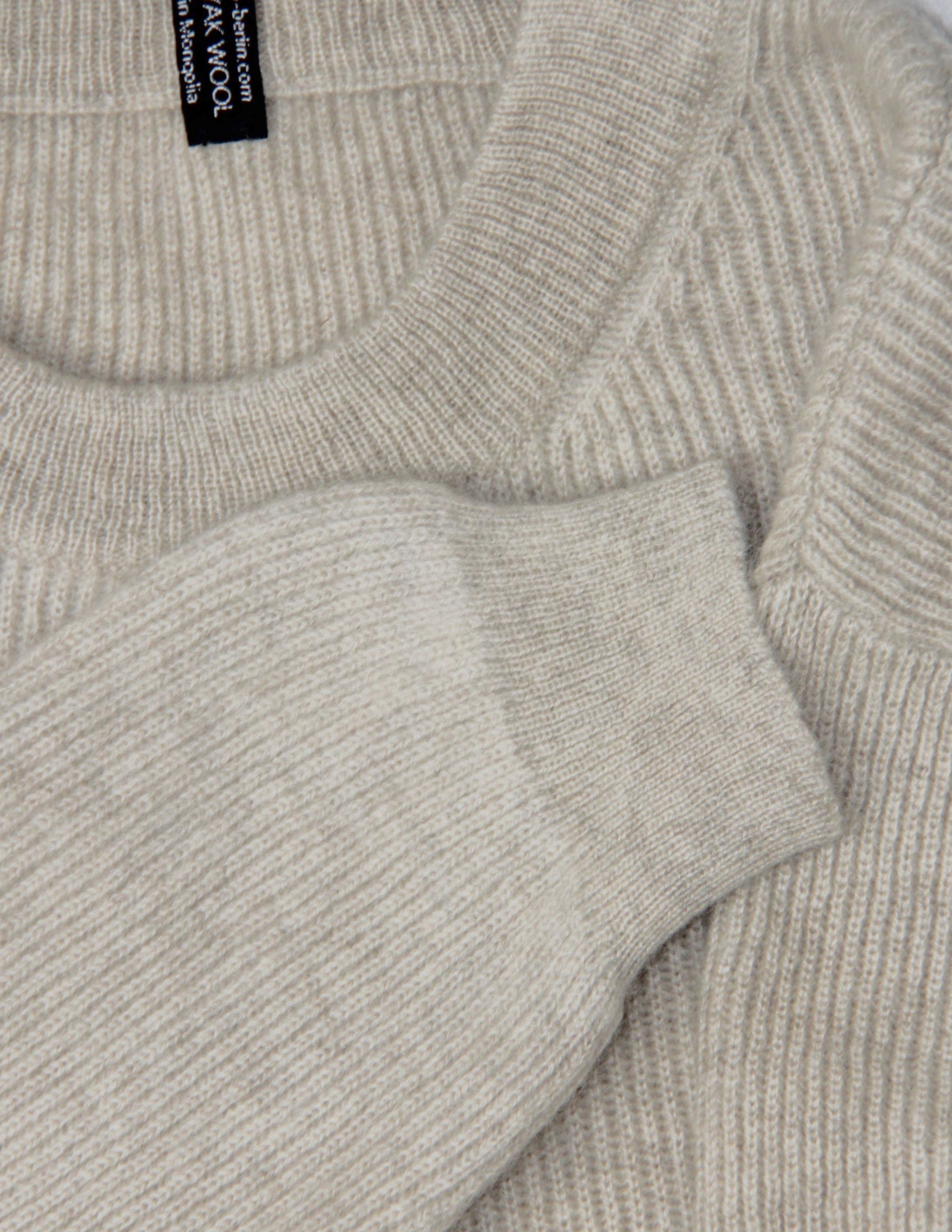 HOBerlin Hand of Origin Mongolian YakWool Boxy Pullover