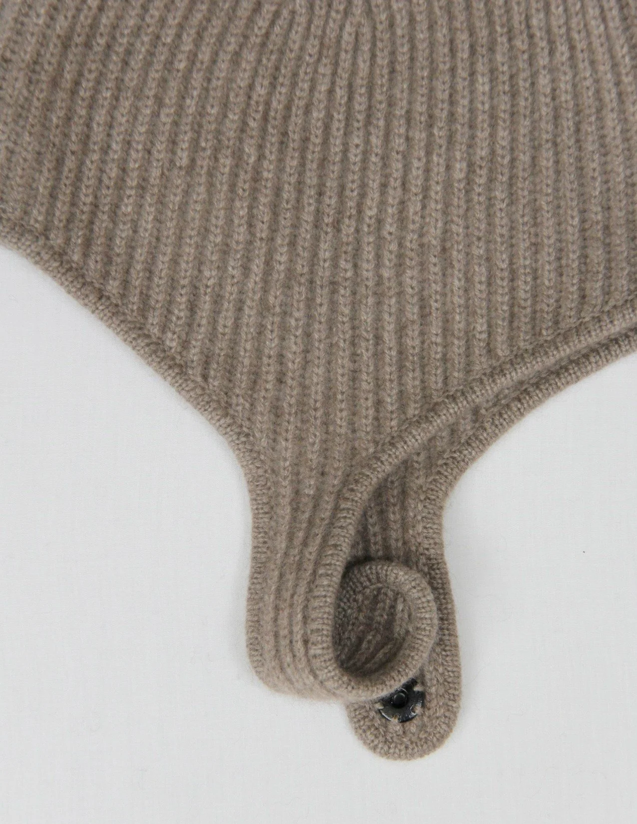 hand of origin ho berlin pure mongolian cashmere earflap cap