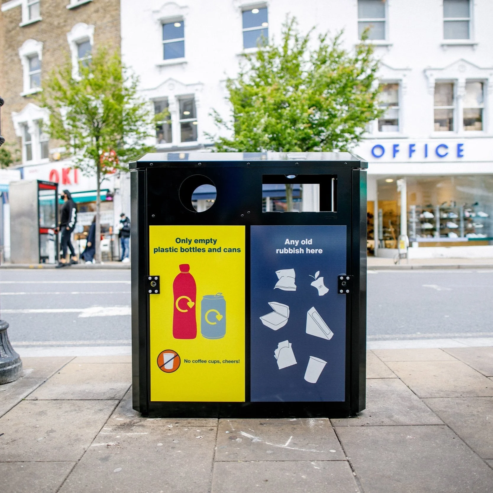 wimbledon in the loop recycling on the go plastic bottle can street bin