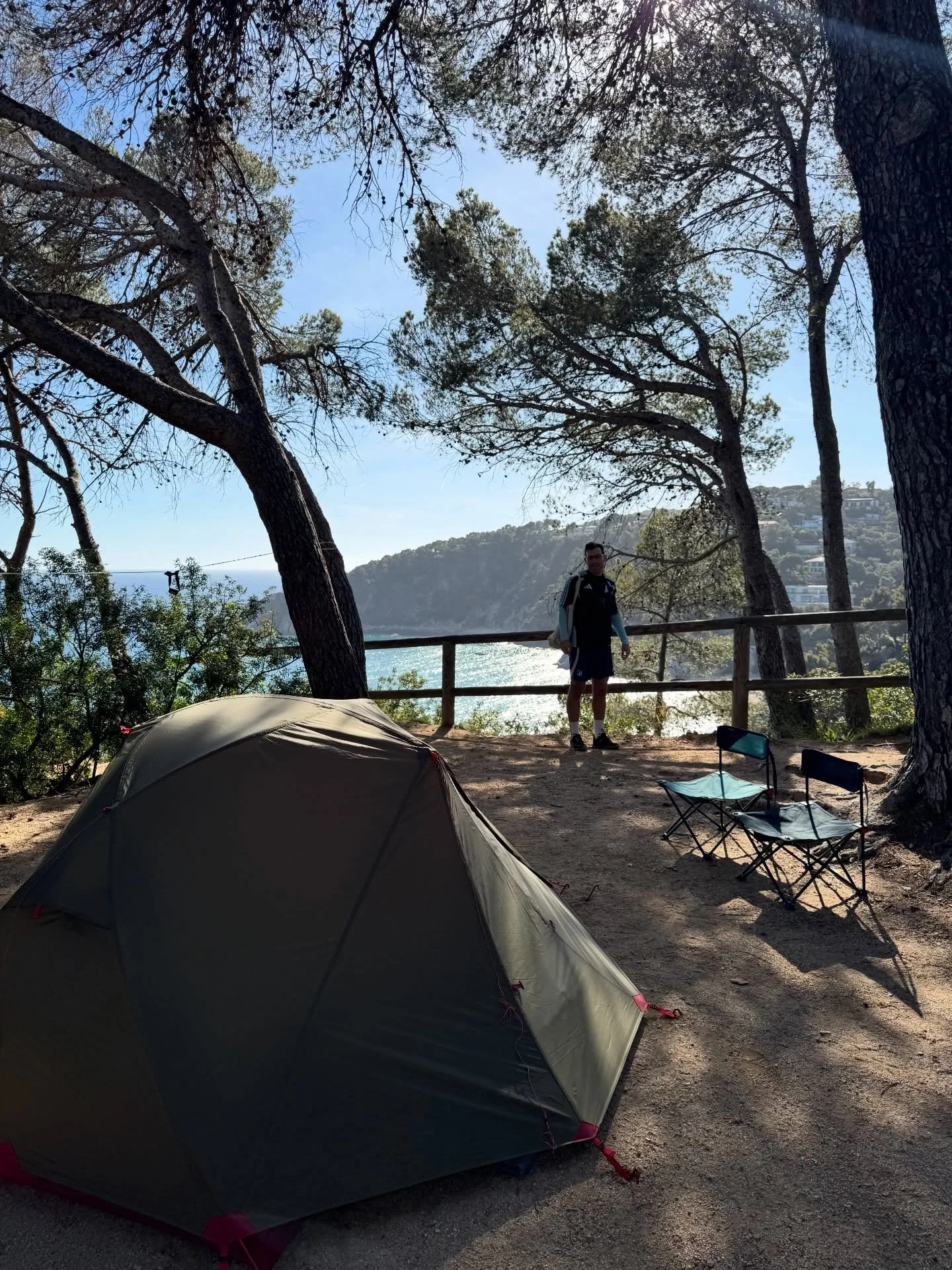 Costa Brava con mi compa de aventuras @agu_levi 

🥾☀️🌊🌳⛺️🧉