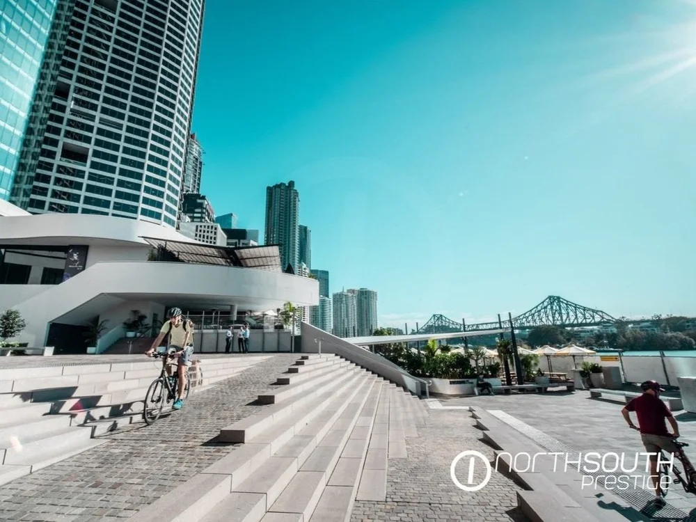 External building view of Riparian Plaza luxury Brisbane apartment in properties for sale