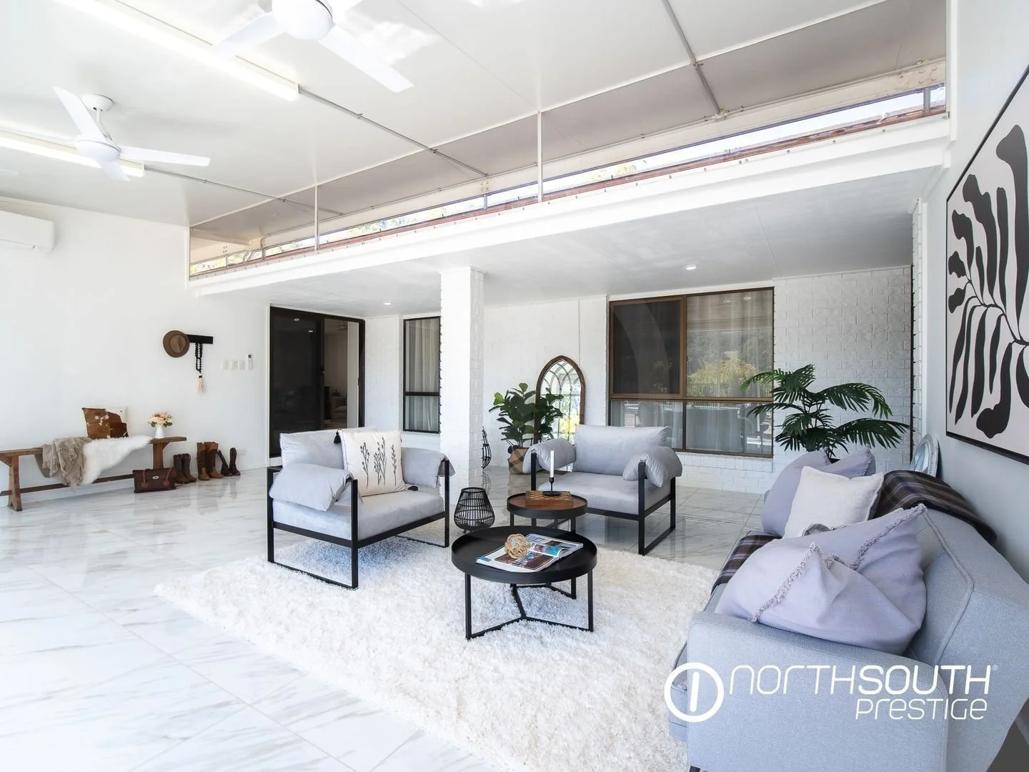 Sunroom at properties for sale northern nsw nobbys creek 100 acres.