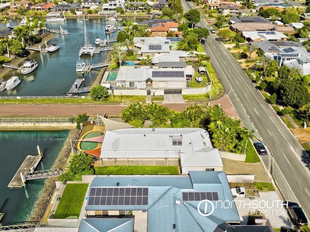 Aerial view of the house and neighbourhood at properties for sale Brisbane Birkdale.