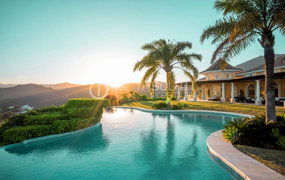 Luxury villas in Marbella, Spain - overseas real estate investment opportunities
