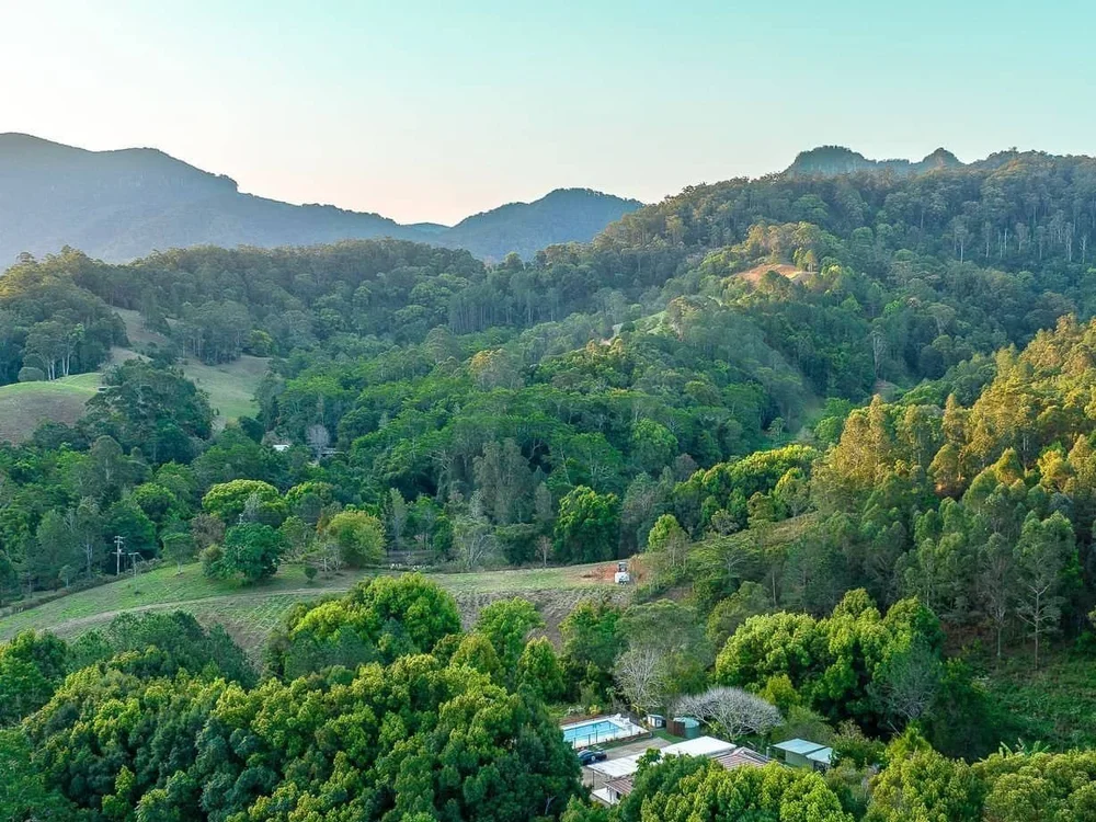 Rural acreage and prestige lifestyle real estate in Nobby Creek