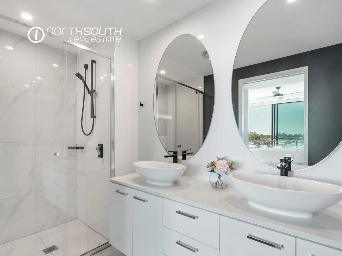 Master Ensuite with double vanity and shower at 3303/5 Harbourside Ct Waterpoint Residences, Biggera Waters QLD. 