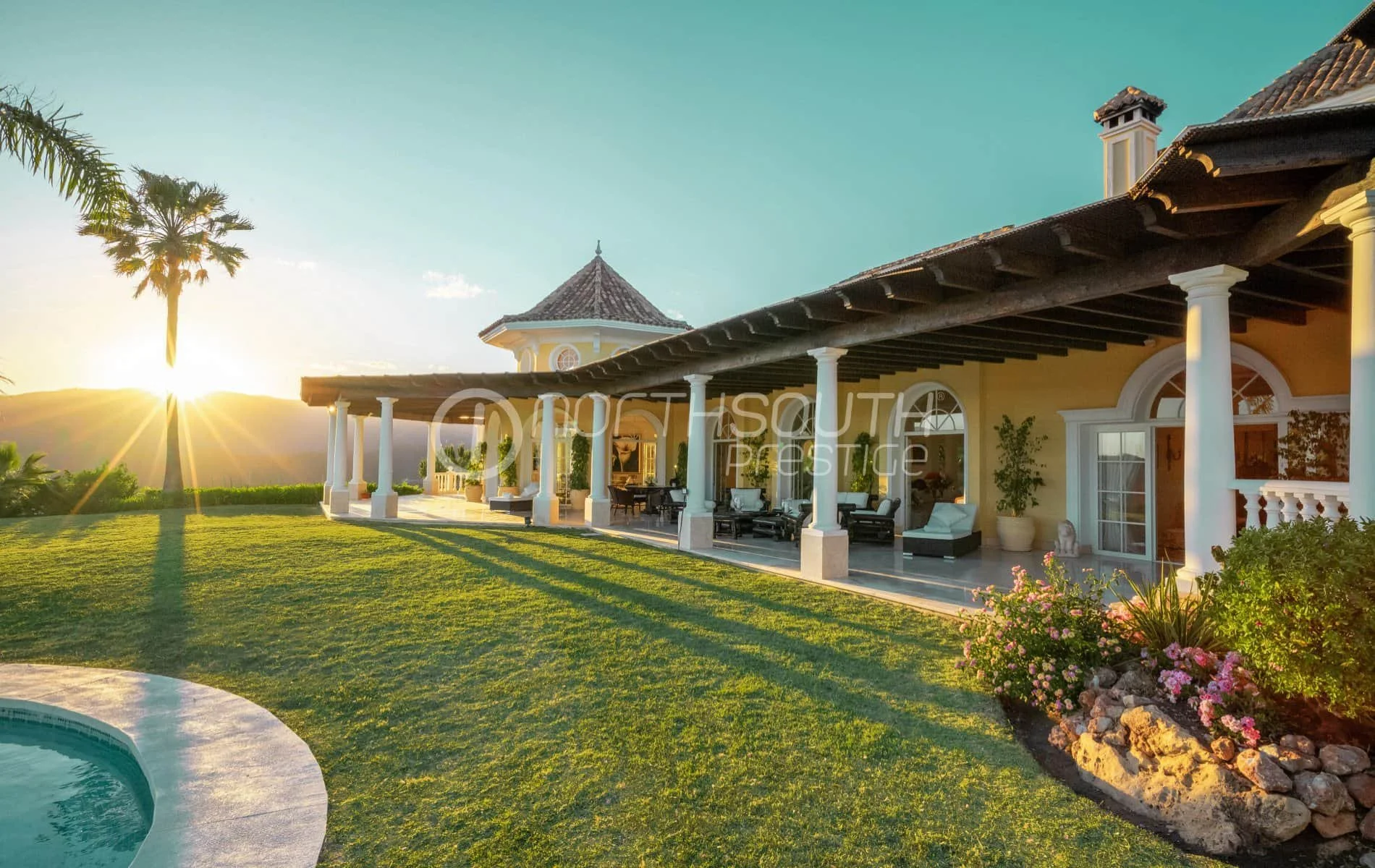 sunset-mountain-views-villa-pool-luxury-villas-in-marbella-spain.jpg
