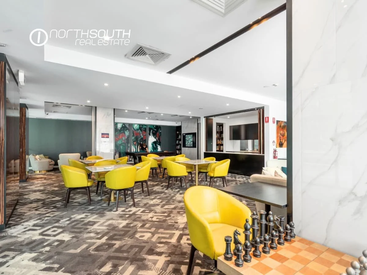 Residents Lounge and Entertainment at Waterpoint Residences, Biggera Waters QLD. 