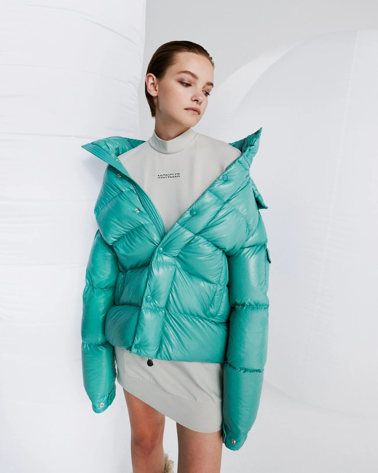 20220802_MONCLER_MAYA70_LOOK_06_021.jpg