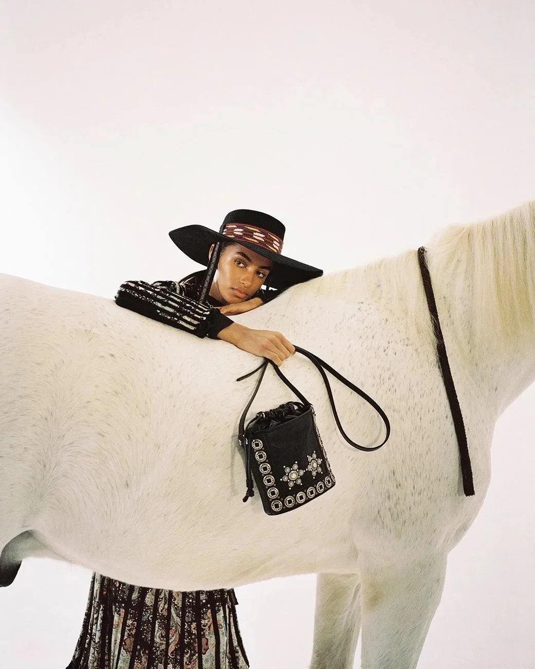 Etro_Vogue+Runway_foto_RNP__25+copia.jpg