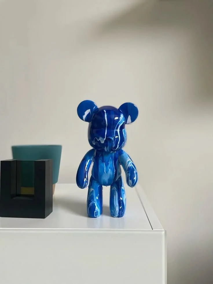 Bear Paint Pouring
