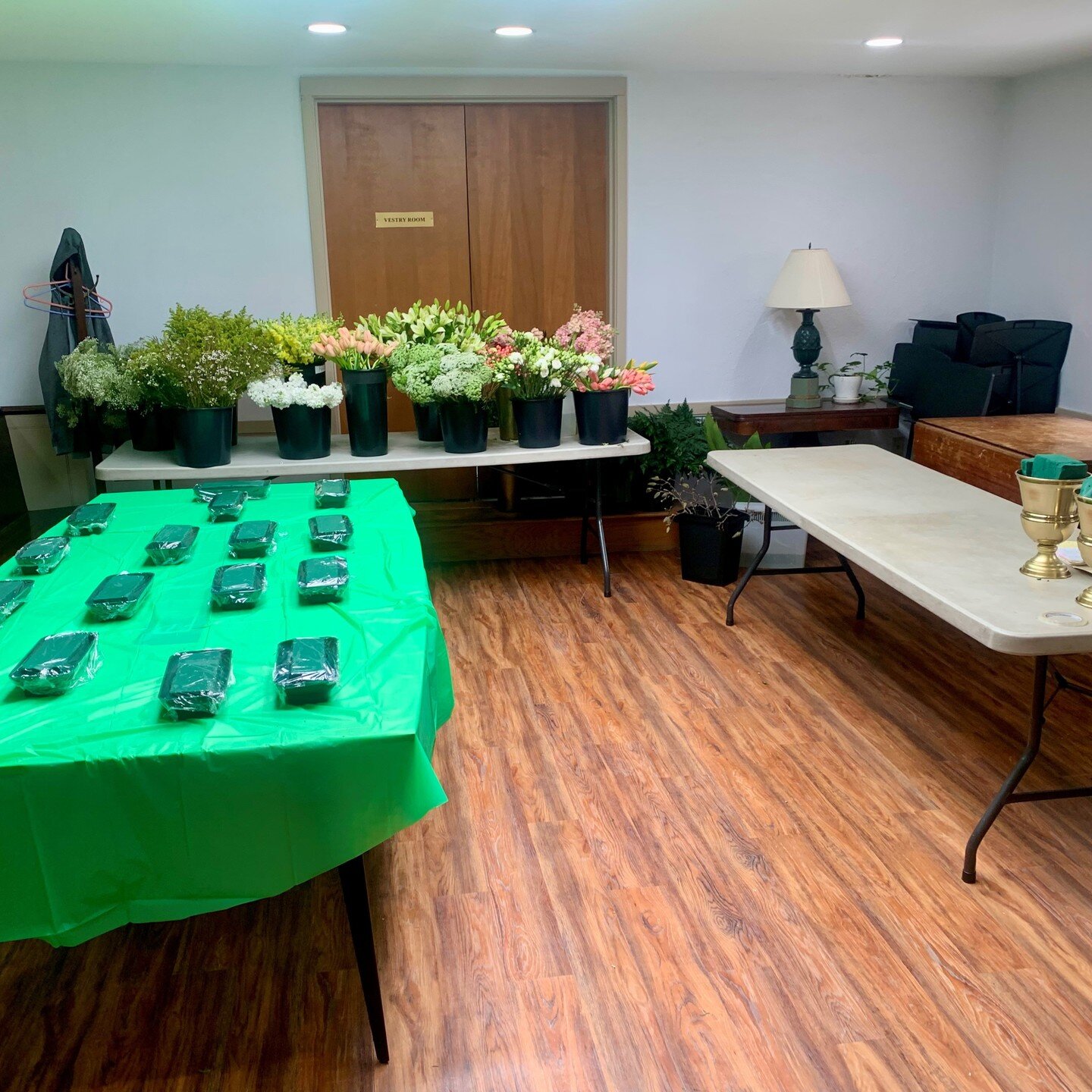 Behind the scenes! Our Altar Guild &amp; volunteers prep for Easter morning. So much care and consideration goes into each arrangement.

Our children's Good Friday service is at 4:00 PM (in-person only) followed by Easter Egg decorating! 

For this e