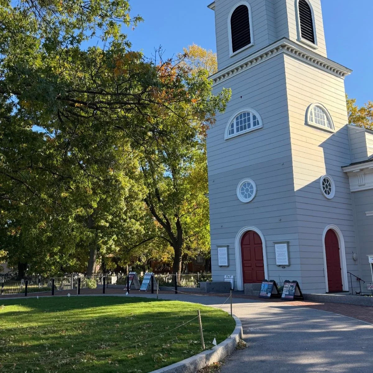 New grass! This fall the Property Committee had CCC's "front lawn" rebuilt, and it is green again. Next year we'll add clover and enhance other areas, with ongoing maintenance a priority. Keep an eye out for the additional 200 mixed daffodi