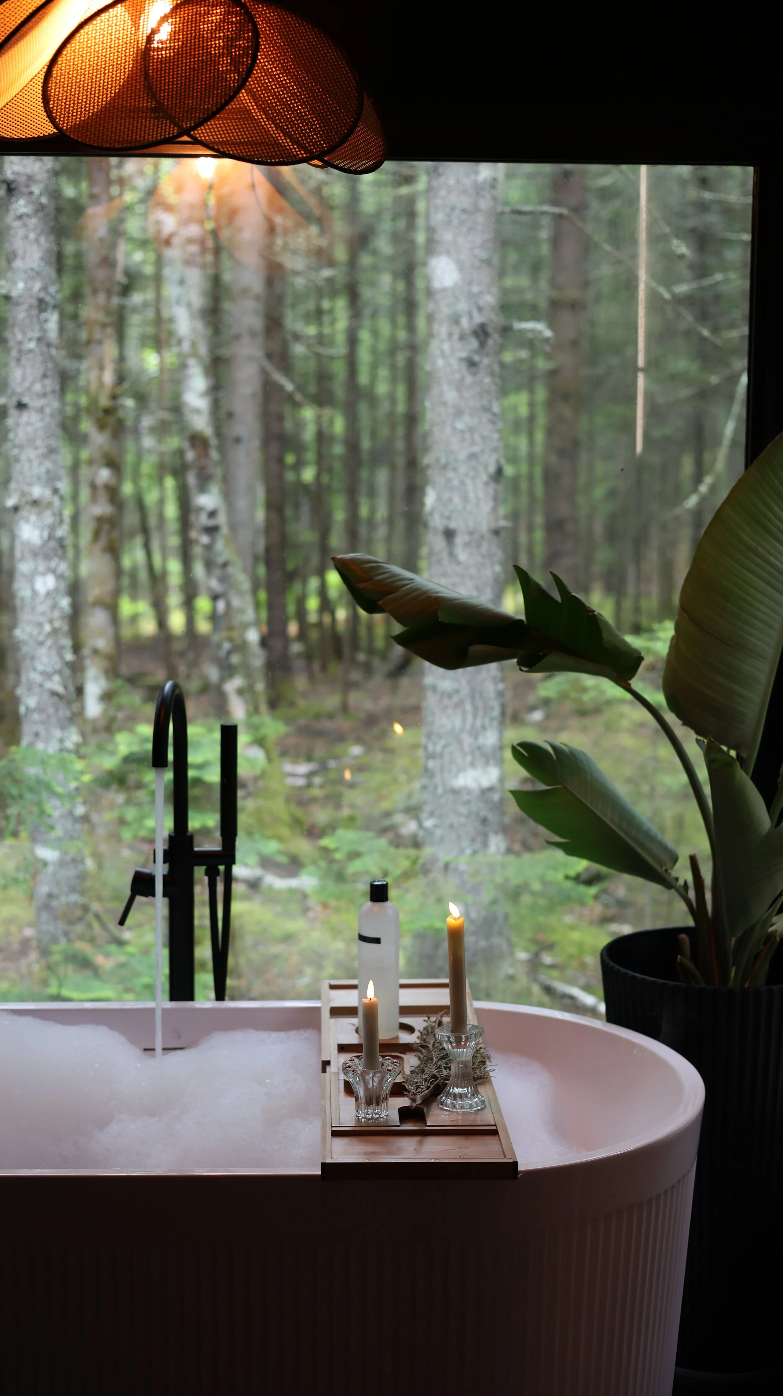 Soaker tub forest