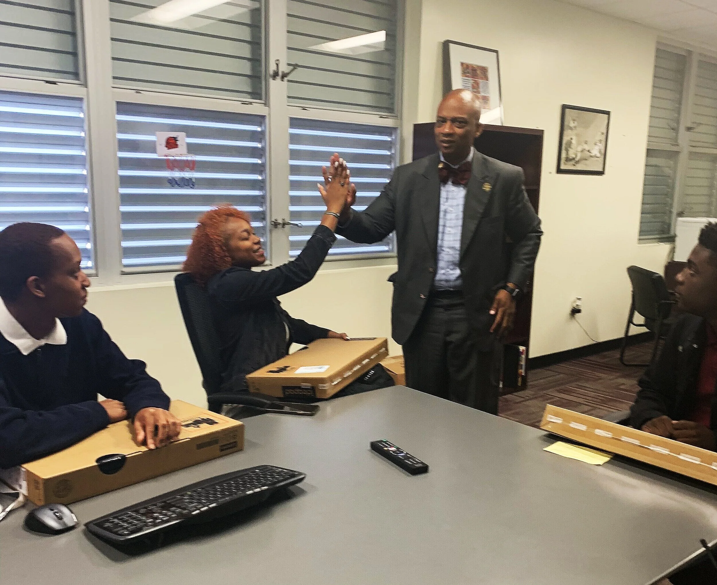 City of Miami Gardens Mayor Provides Laptops to Nyah Project Fellows