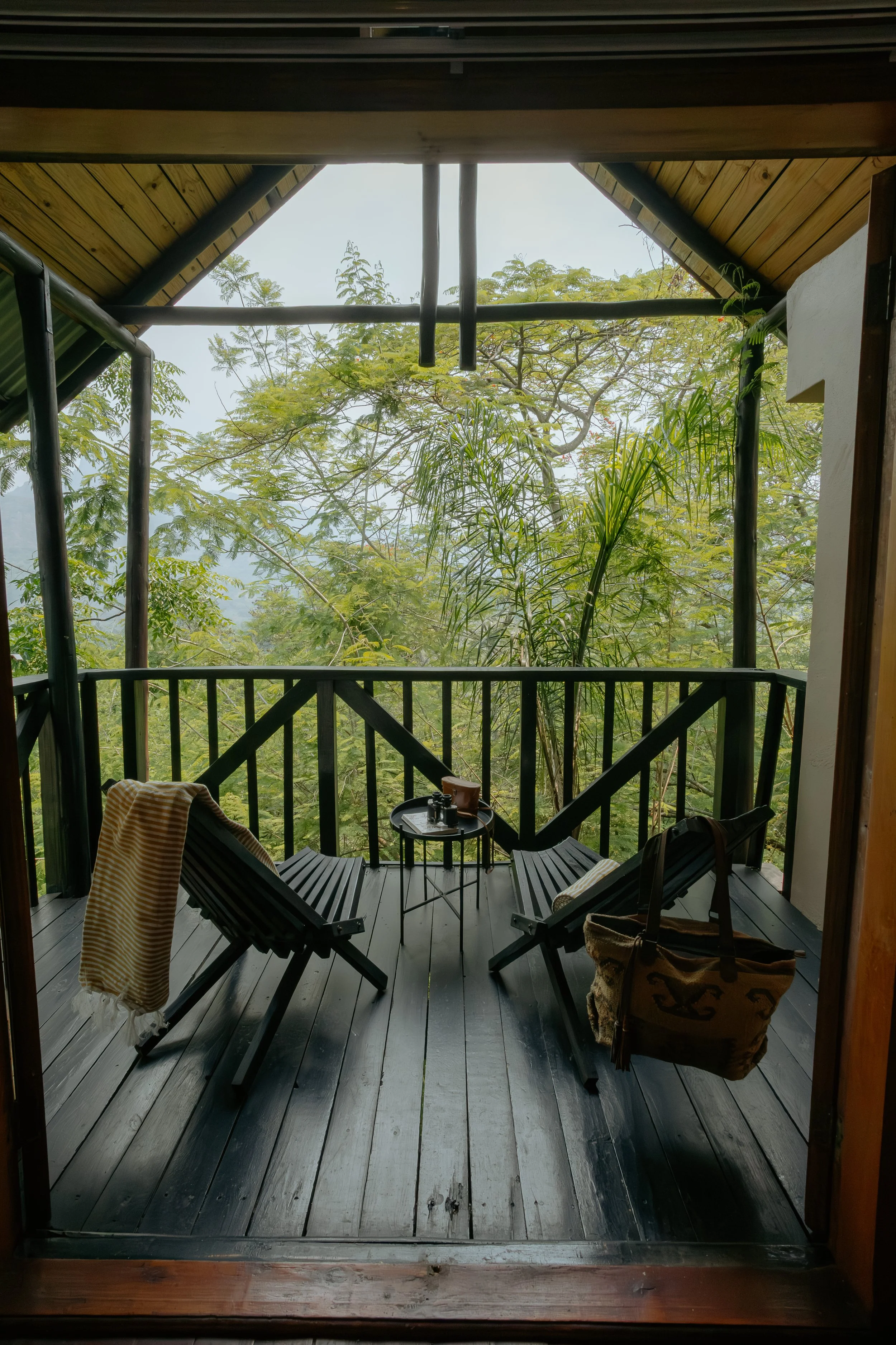 Mantenga Lodge-55.jpg