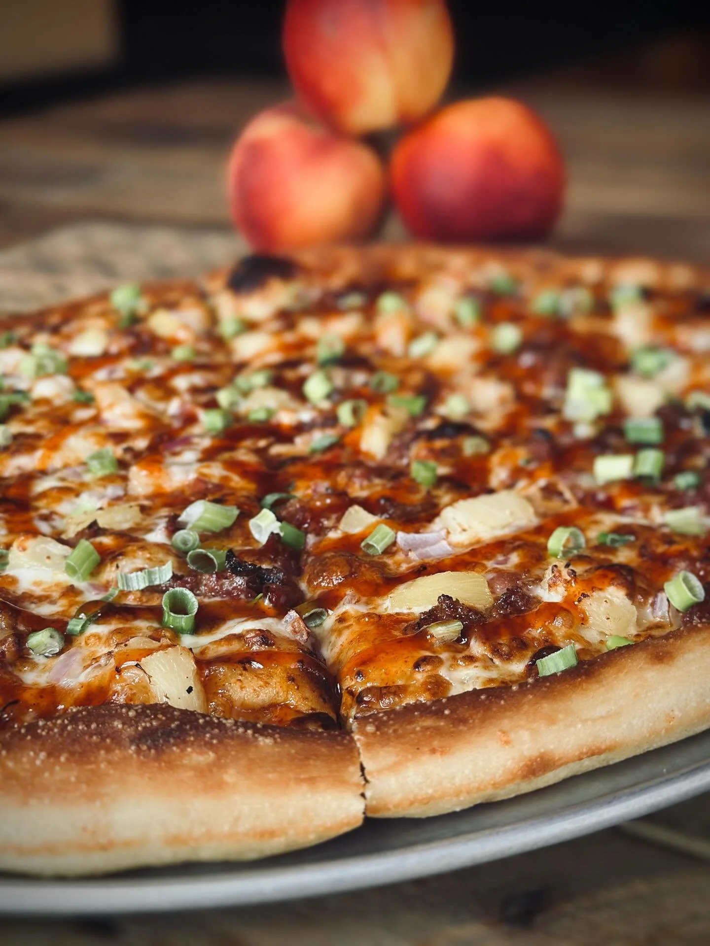 It&rsquo;s so peachy. Our Spicy Peach Hawaiian and Wings. Get &lsquo;em while they&rsquo;re hot.

#portlandpieco #hawaiianpizza #hotwings #spicypeach