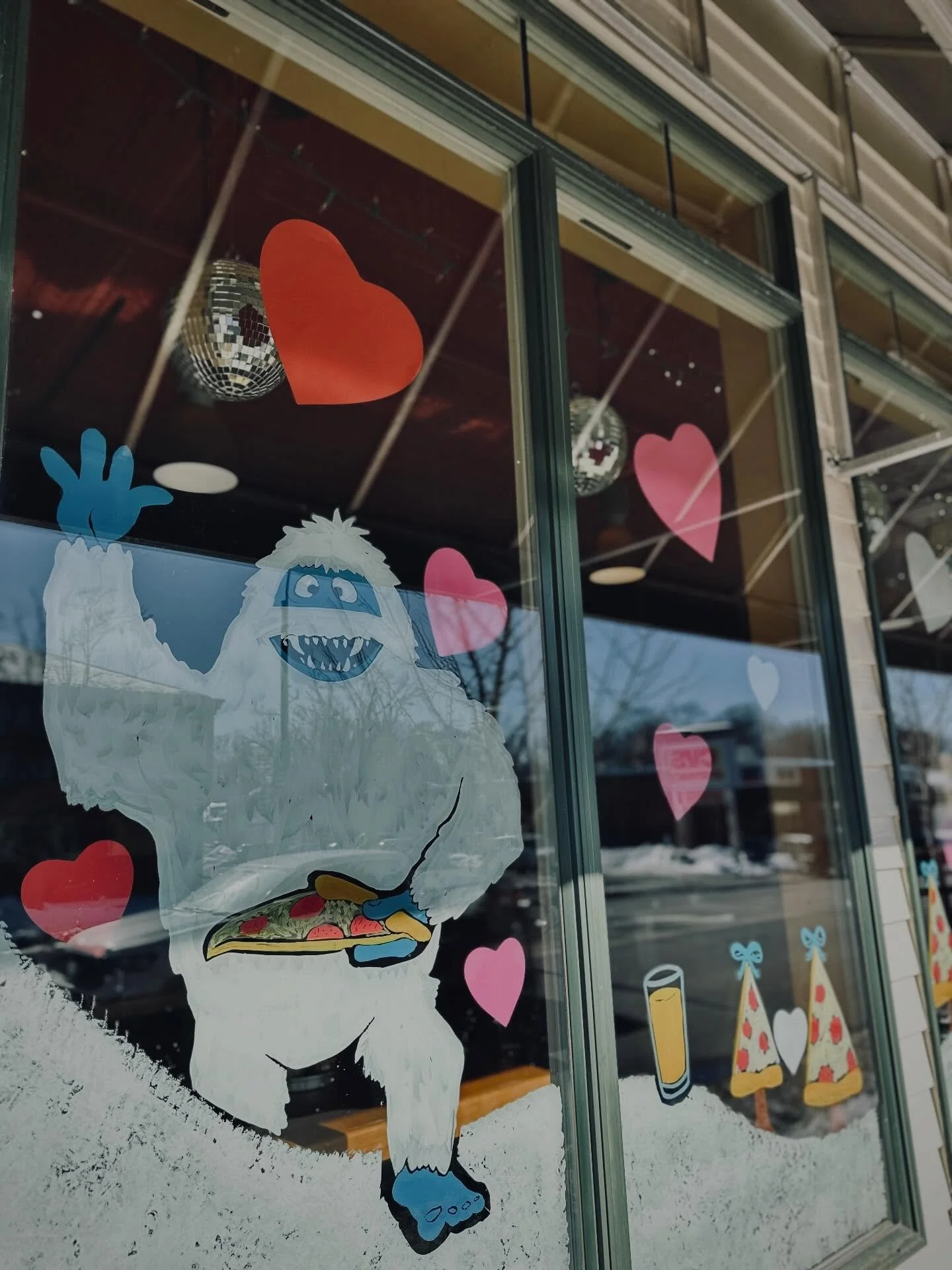 Keepin&rsquo; the love alive with Half Off Bottles of Wine all Valentine&rsquo;s Day long at the Pie. Love is all we knead!

#portlandpieco #valentinesday #wine #love #datenight