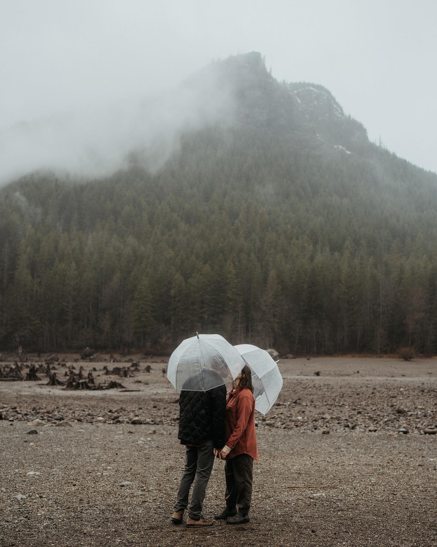 Realized I never posted these but a few months back James and I had the honor of modeling for one my all time favorite photographers @henrysdiary and his awesome mentee @melinamassephoto on a classic rainy PNW day ☔️ 

So much fun to get to catch up 