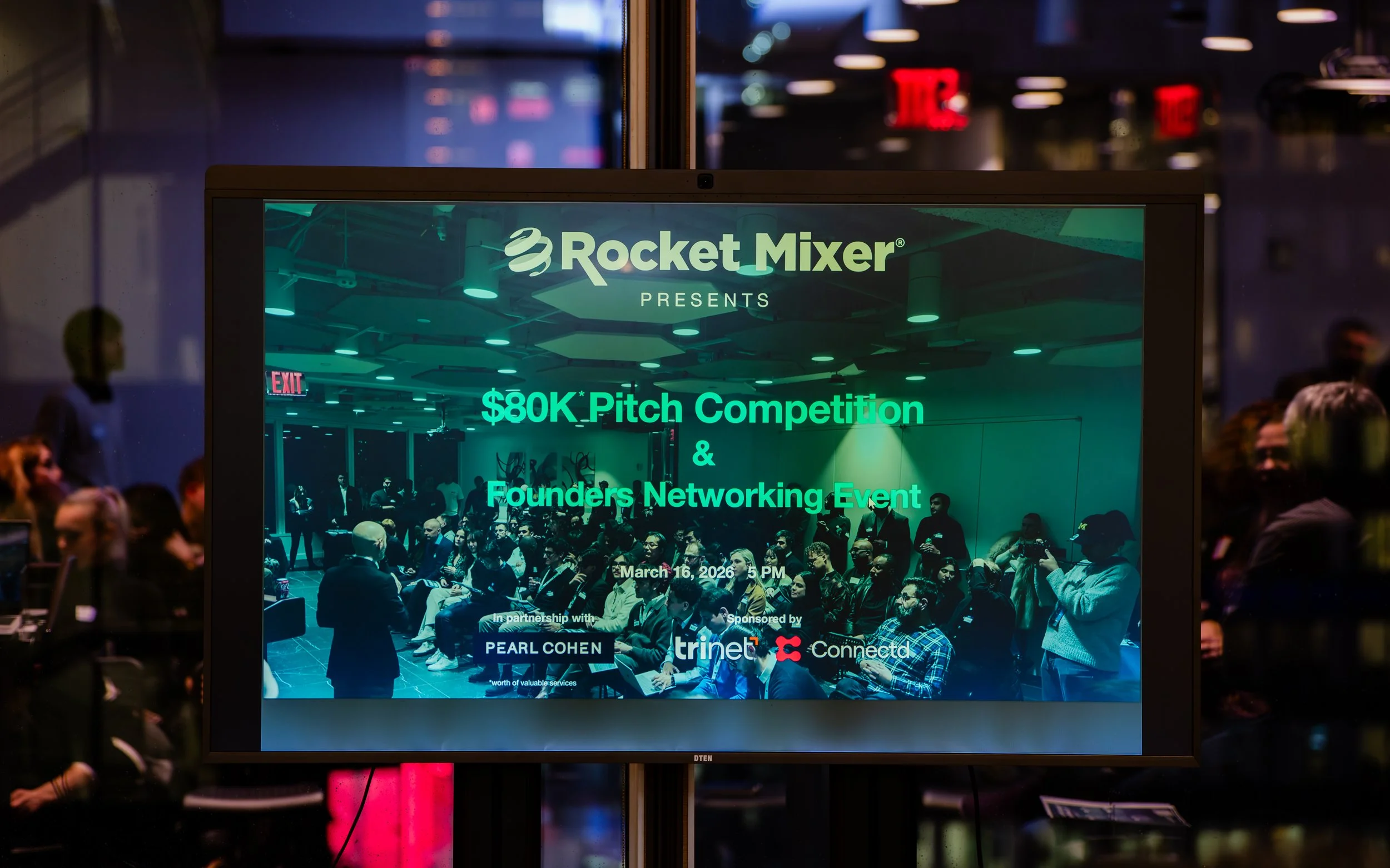 Rocket Mixer $80K Pitch Competition &amp; Founders Networking Event | NYC Corporate Event Photography