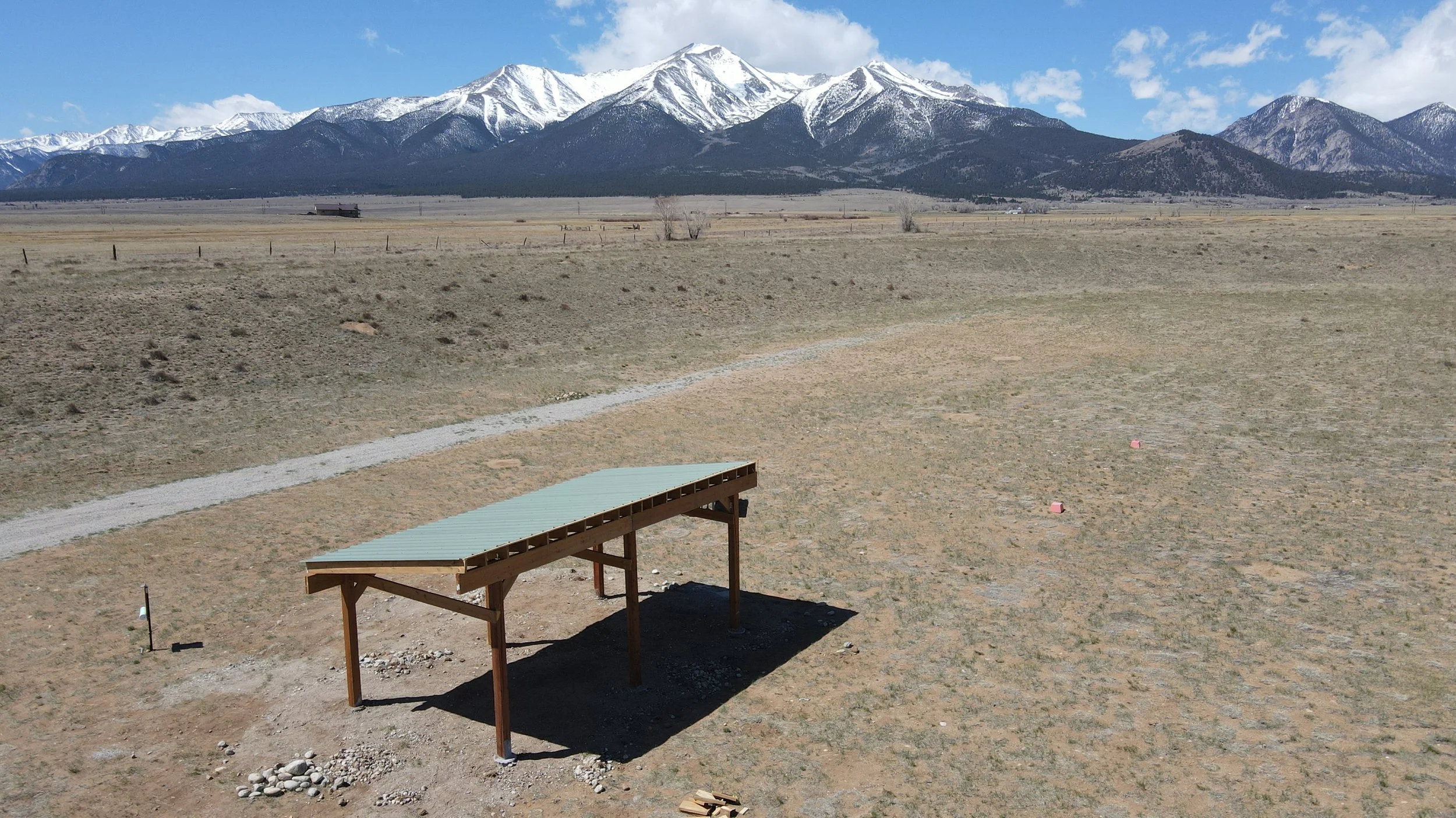 Qual Course shelter with Mt. Princeton