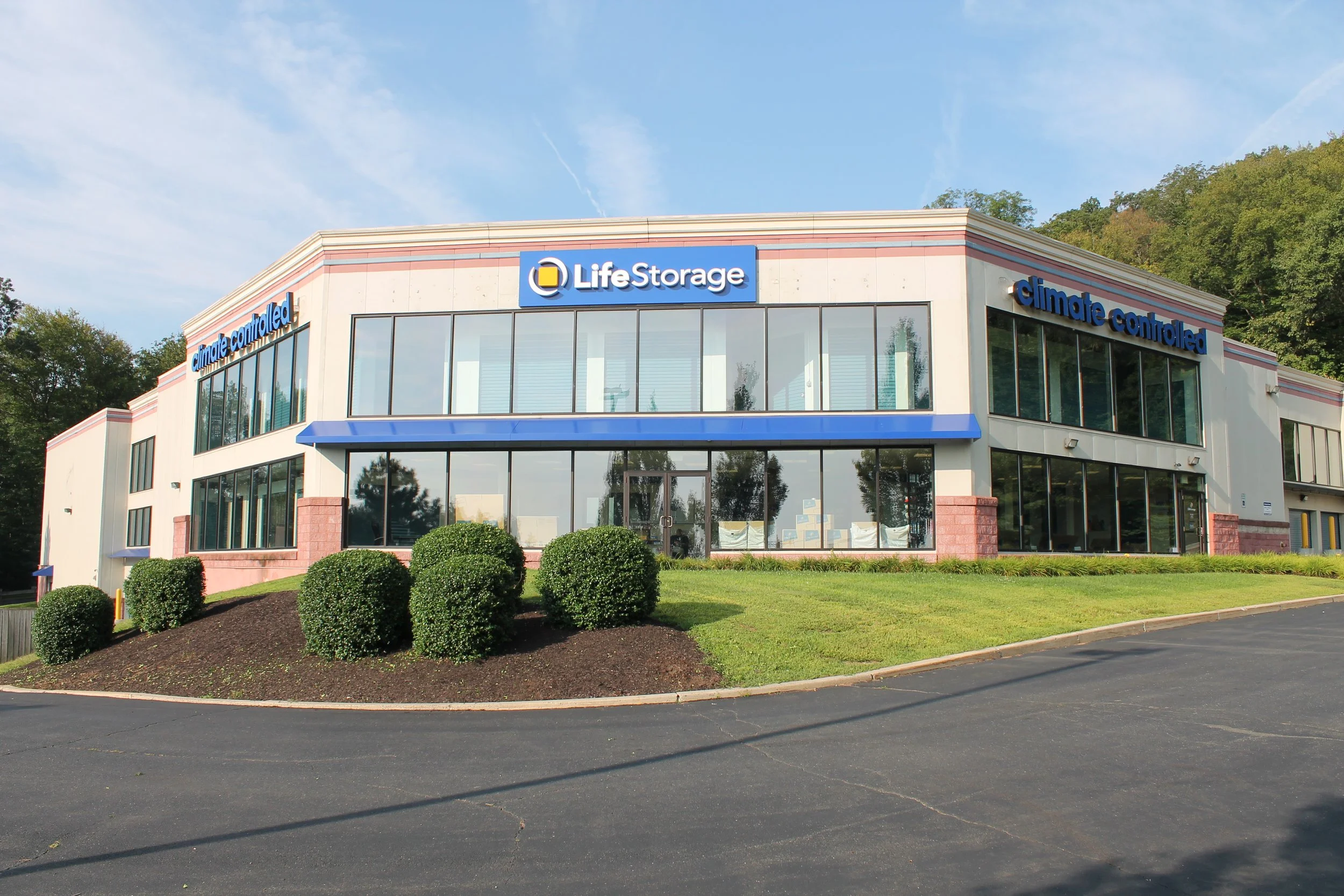 Bristol Storage — Blue Moon Collaborative & Todd Clark Architect