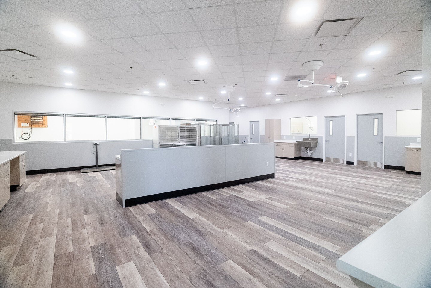 🌟 Create a space that inspires productivity, creativity, and success! 

🧰 Landis Enterprises is your ideal partner for all your commercial construction needs in Northern Virginia and surrounding areas. With years of experience and a strong commitme