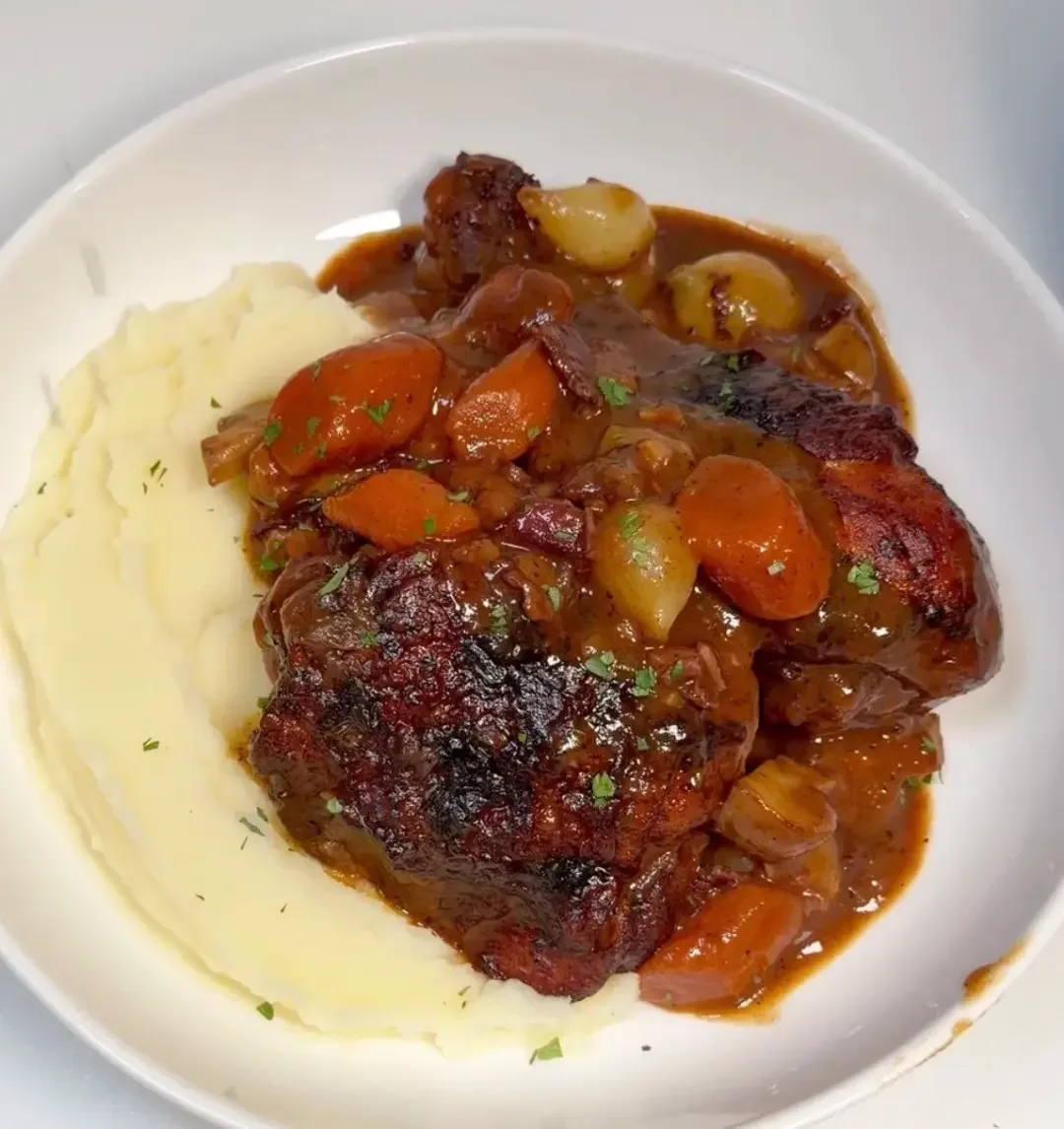 Coq Au Vin (wine-braised Chicken)